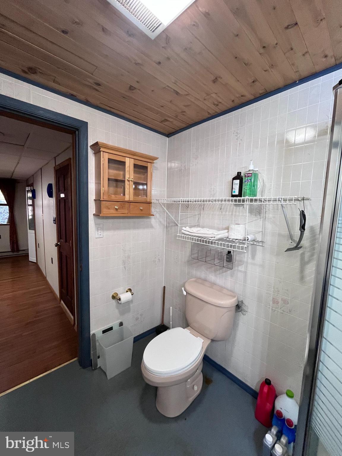 HOUSER - Residential