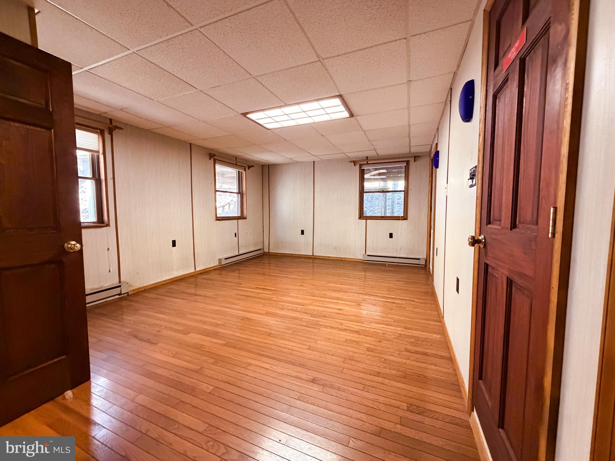 HOUSER - Residential