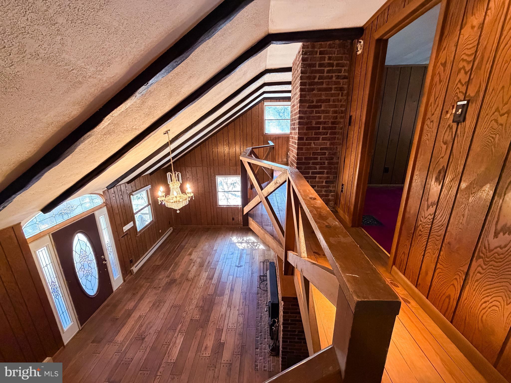 HOUSER - Residential