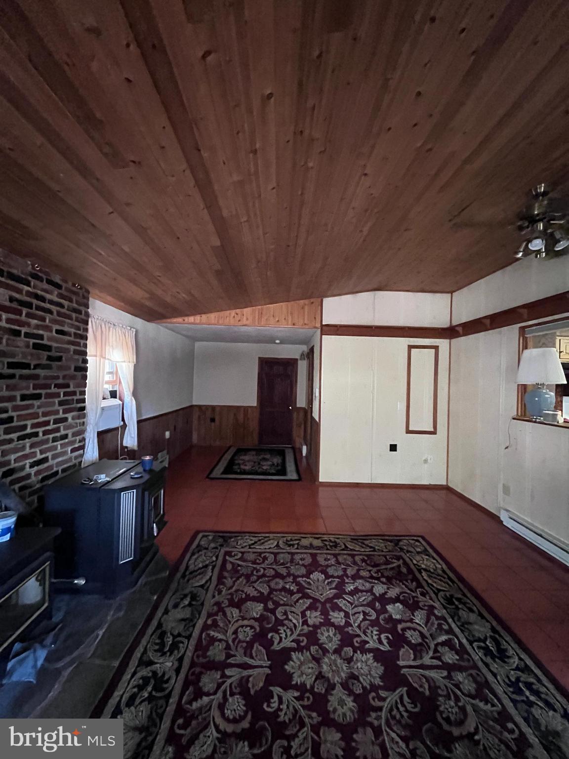 HOUSER - Residential