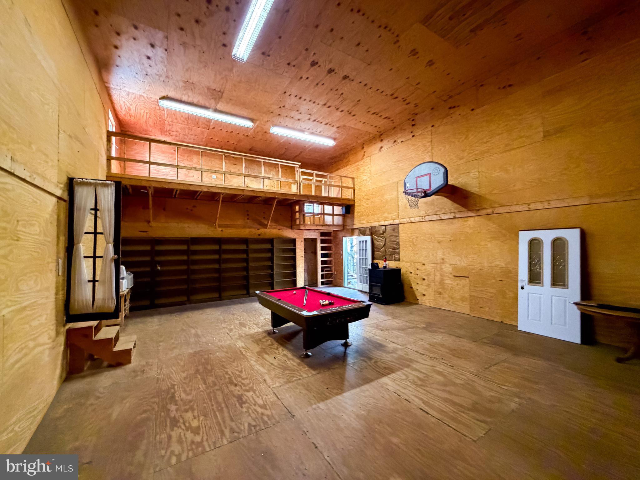 HOUSER - Residential