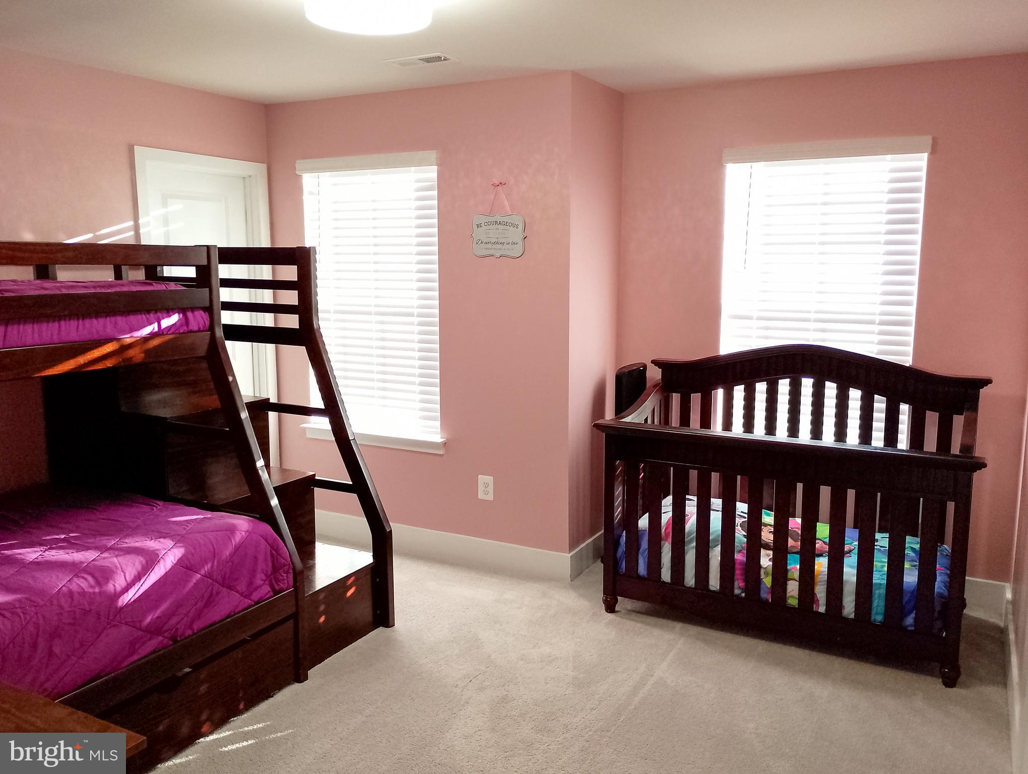 STONEHAVEN - Residential