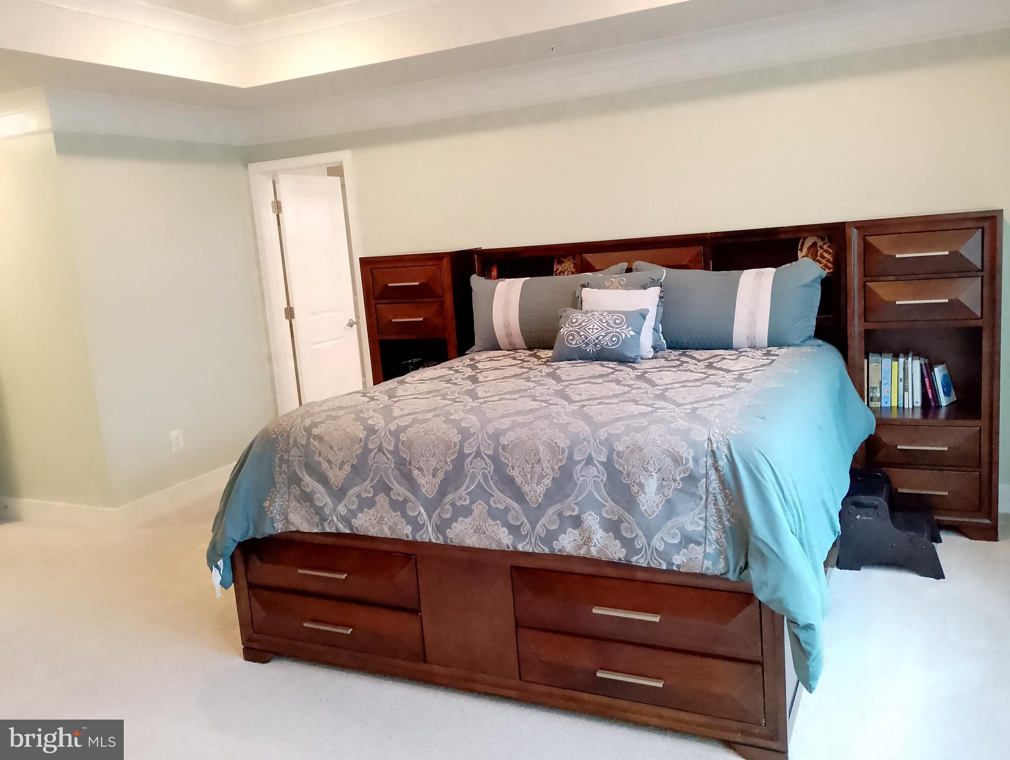 STONEHAVEN - Residential