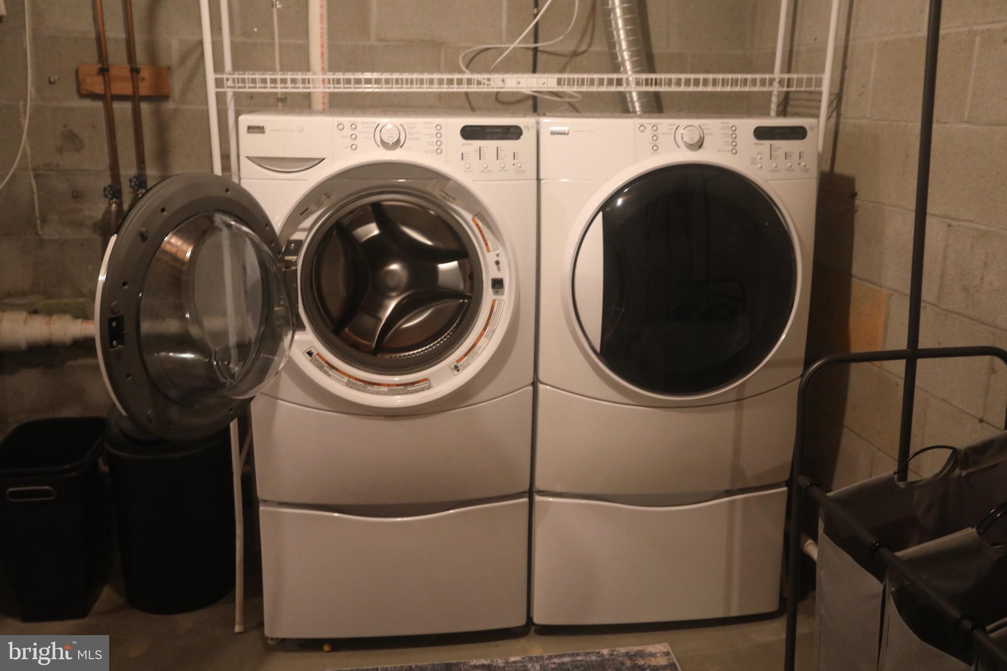 GREENBRIAR - Residential Lease