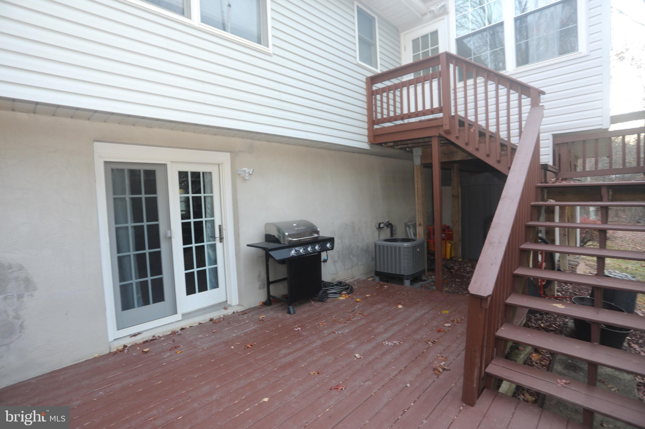 GREENBRIAR - Residential Lease