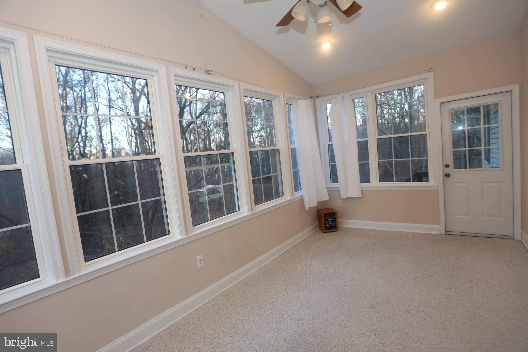 GREENBRIAR - Residential Lease