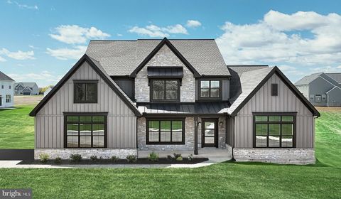 217 DAHLIA CIRCLE LEBANON PA 17042