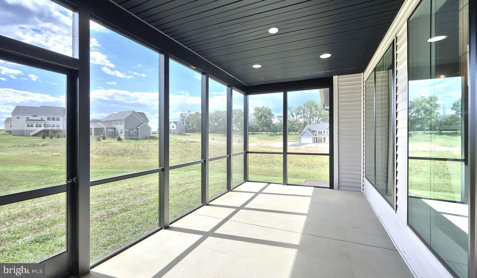 FOX BEND - Residential