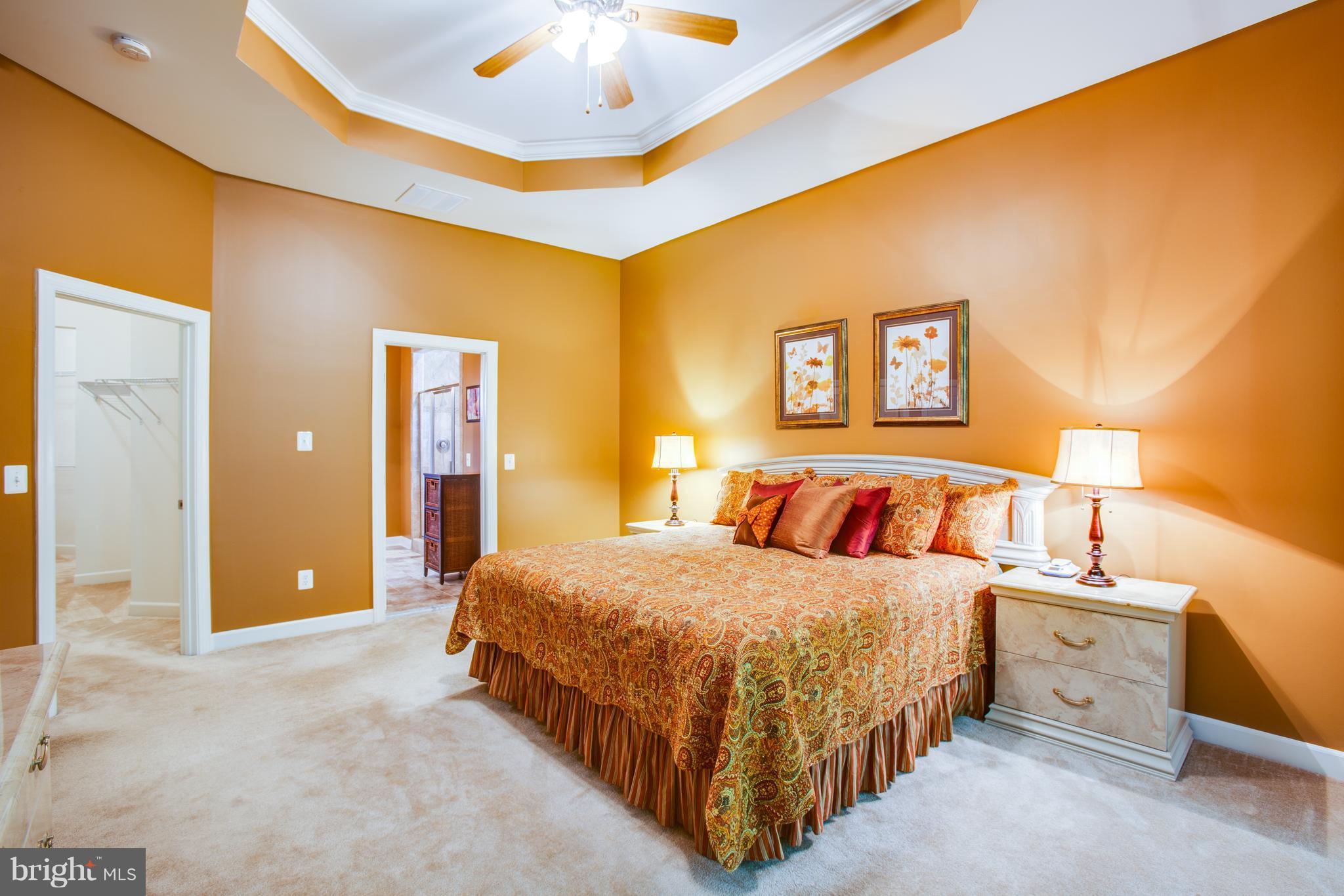 VIRGINIA HERITAGE AT LEE'S PARK - Residential