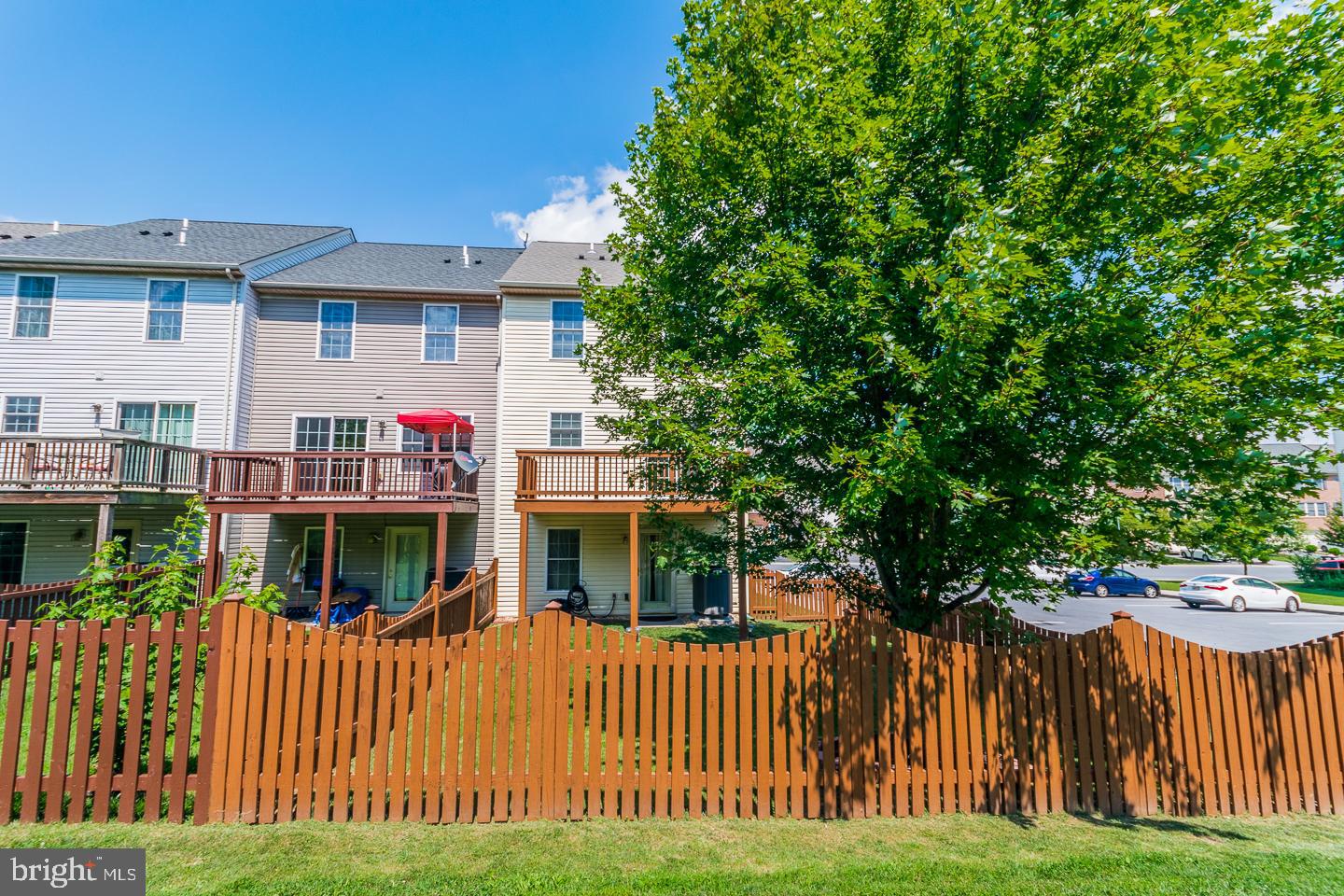 HAMMONDS MILL - Residential