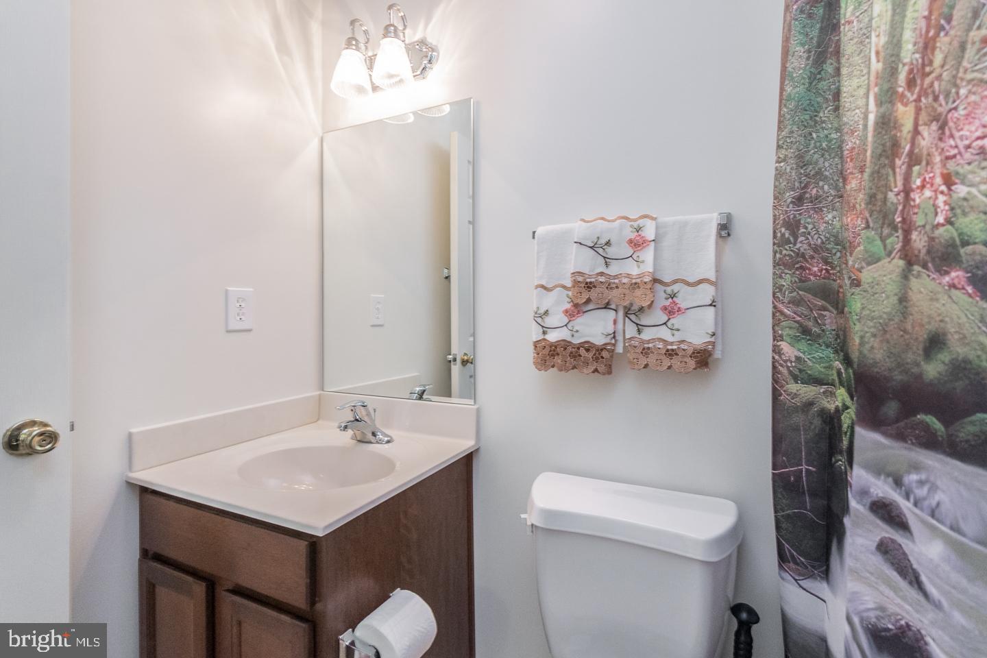 HAMMONDS MILL - Residential