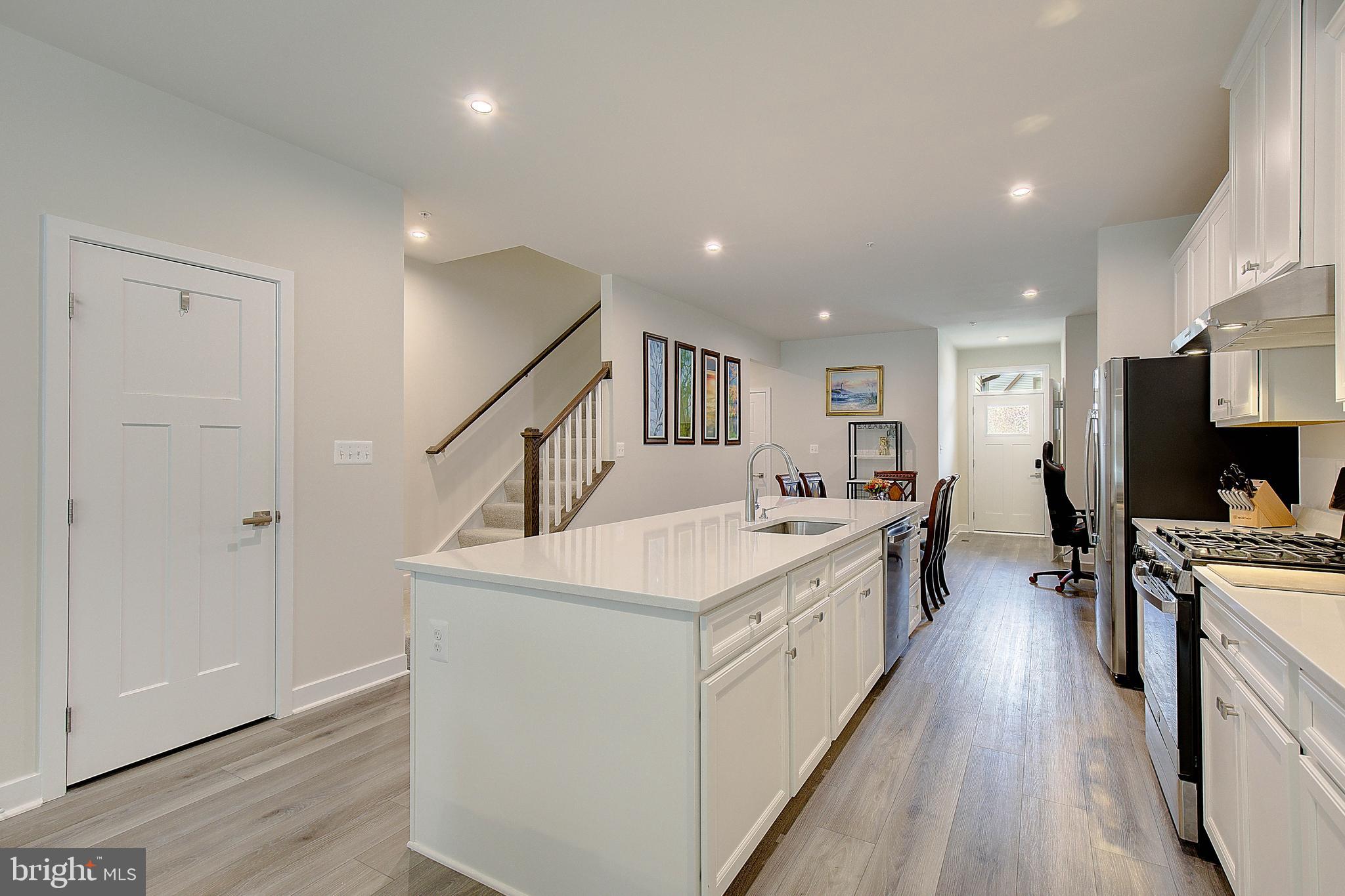 TANYARD SHORES - Residential