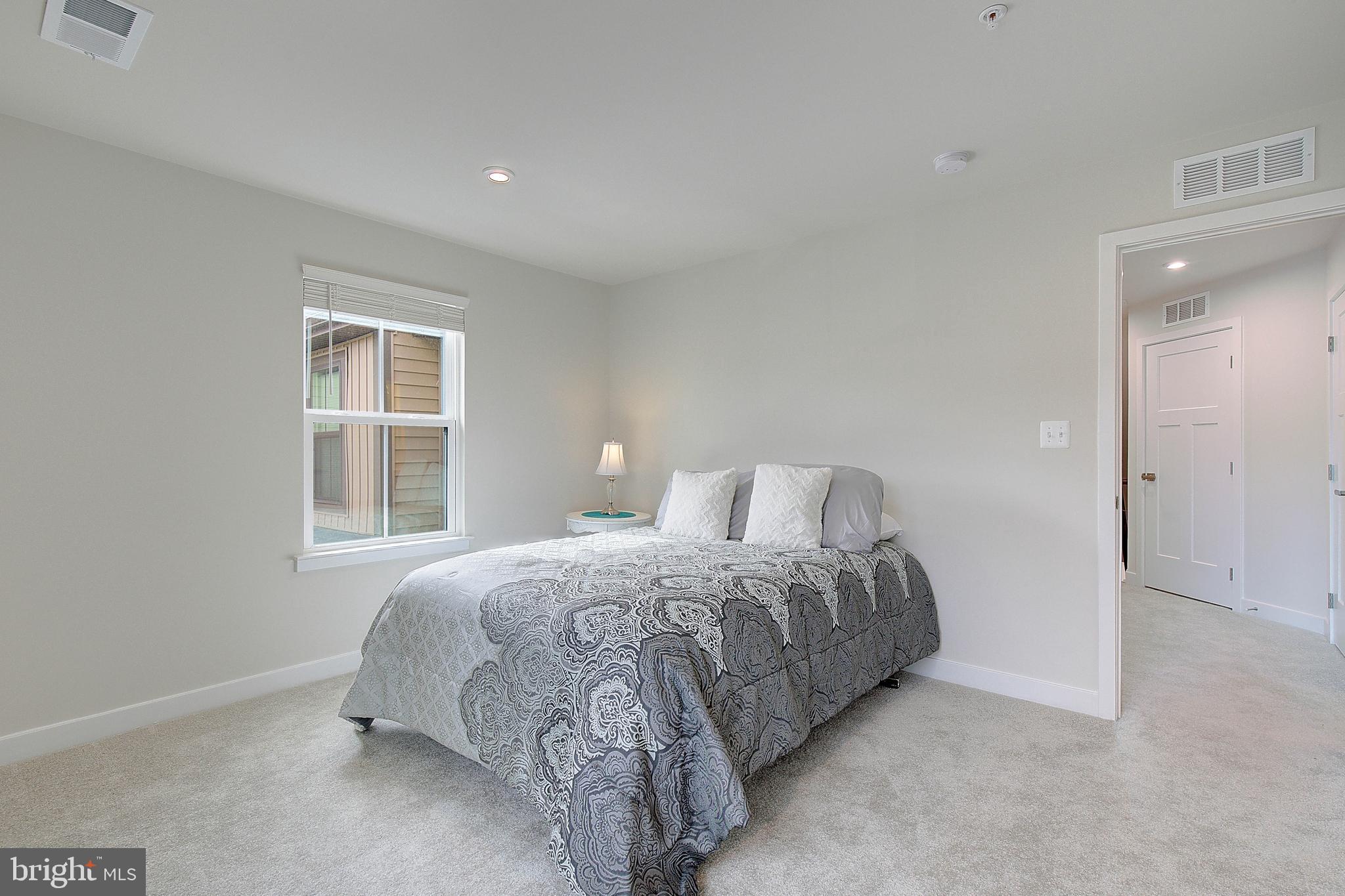 TANYARD SHORES - Residential