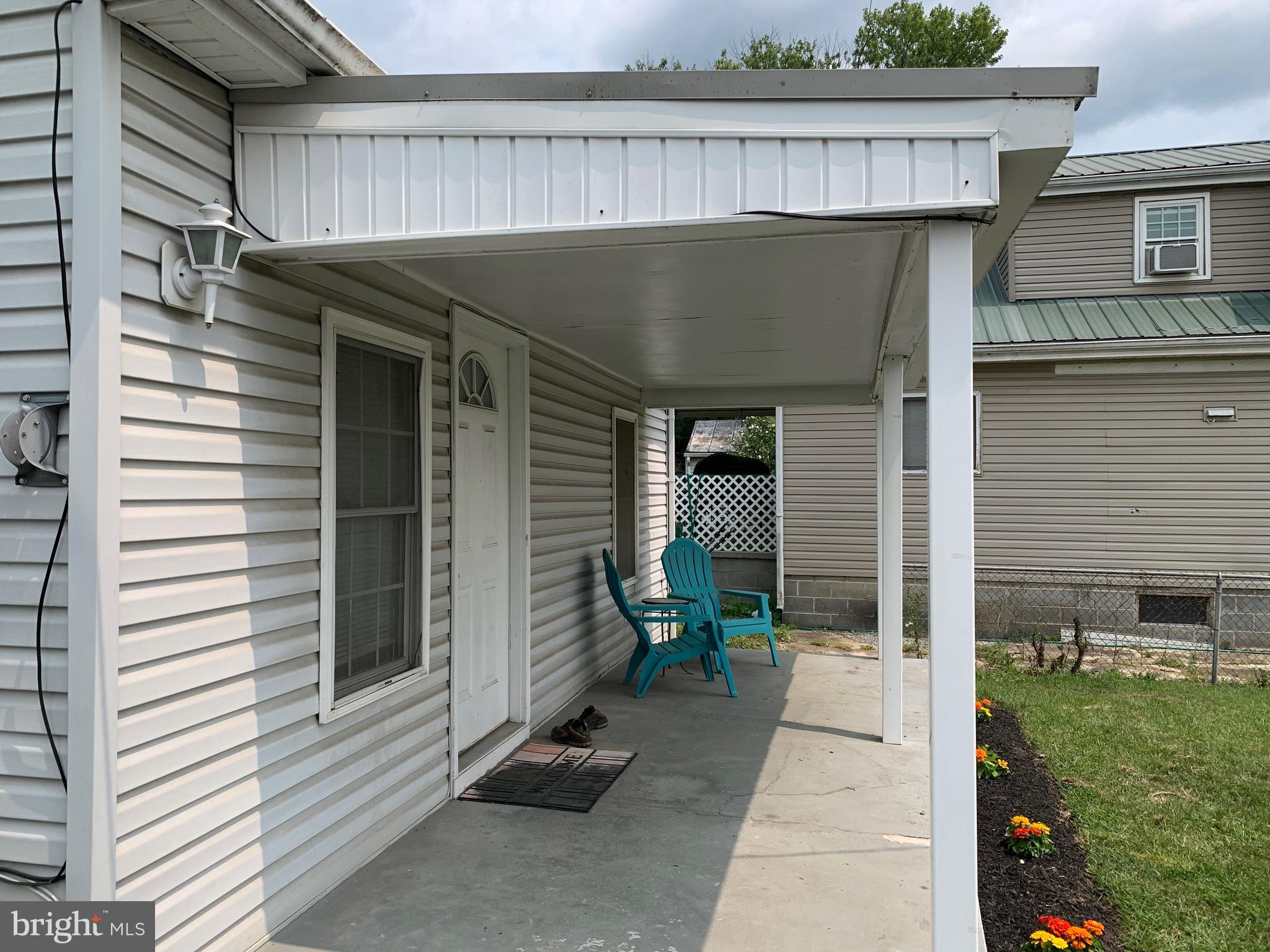 HILLCREST - Residential