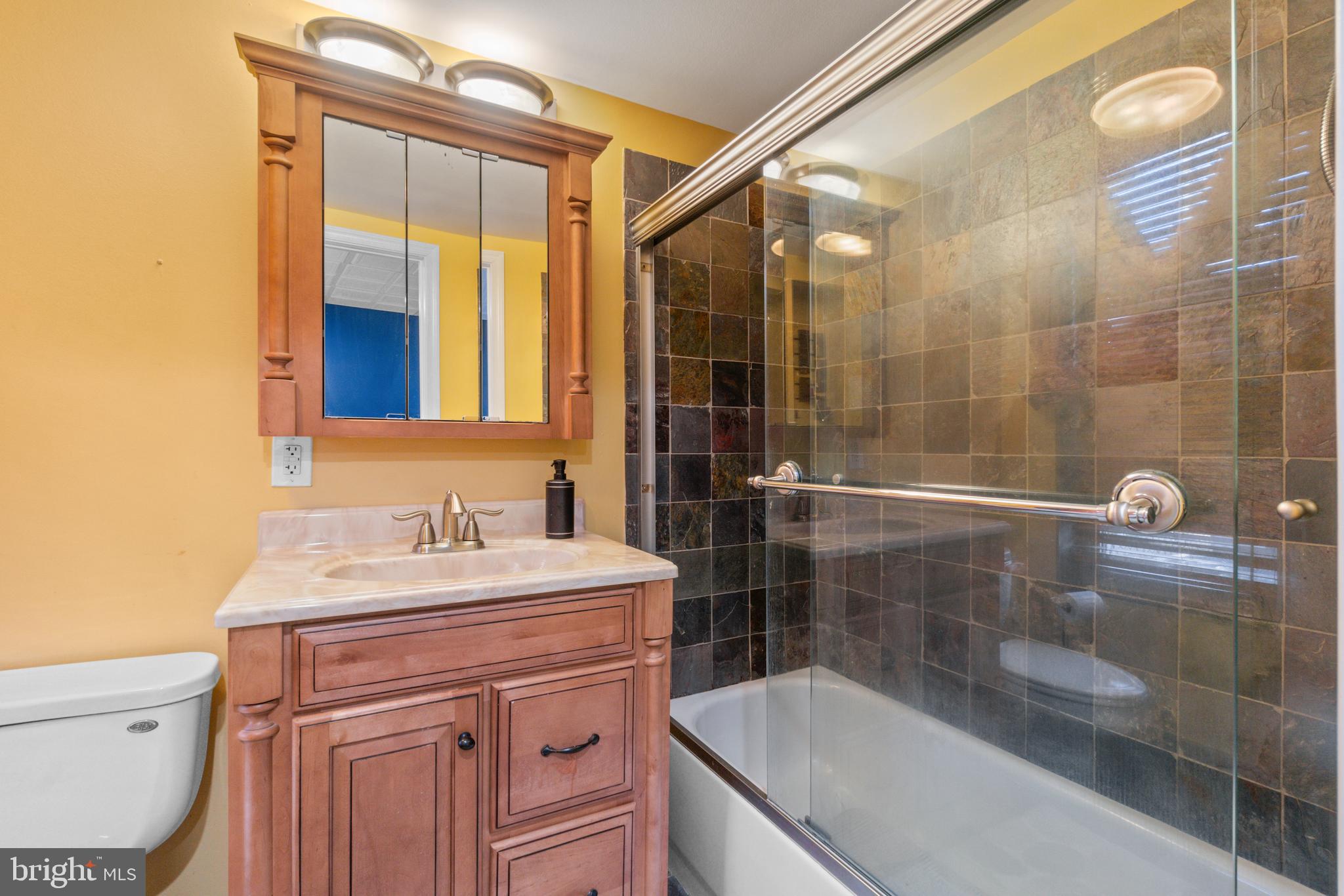 HAMPDEN HISTORIC DISTRICT - Residential