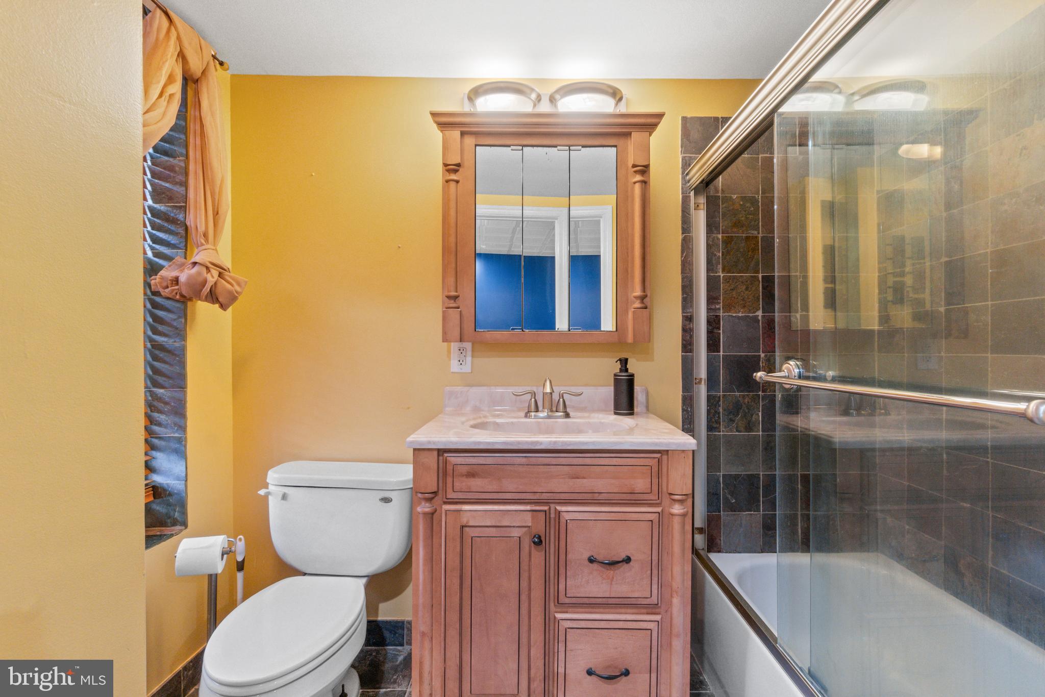 HAMPDEN HISTORIC DISTRICT - Residential