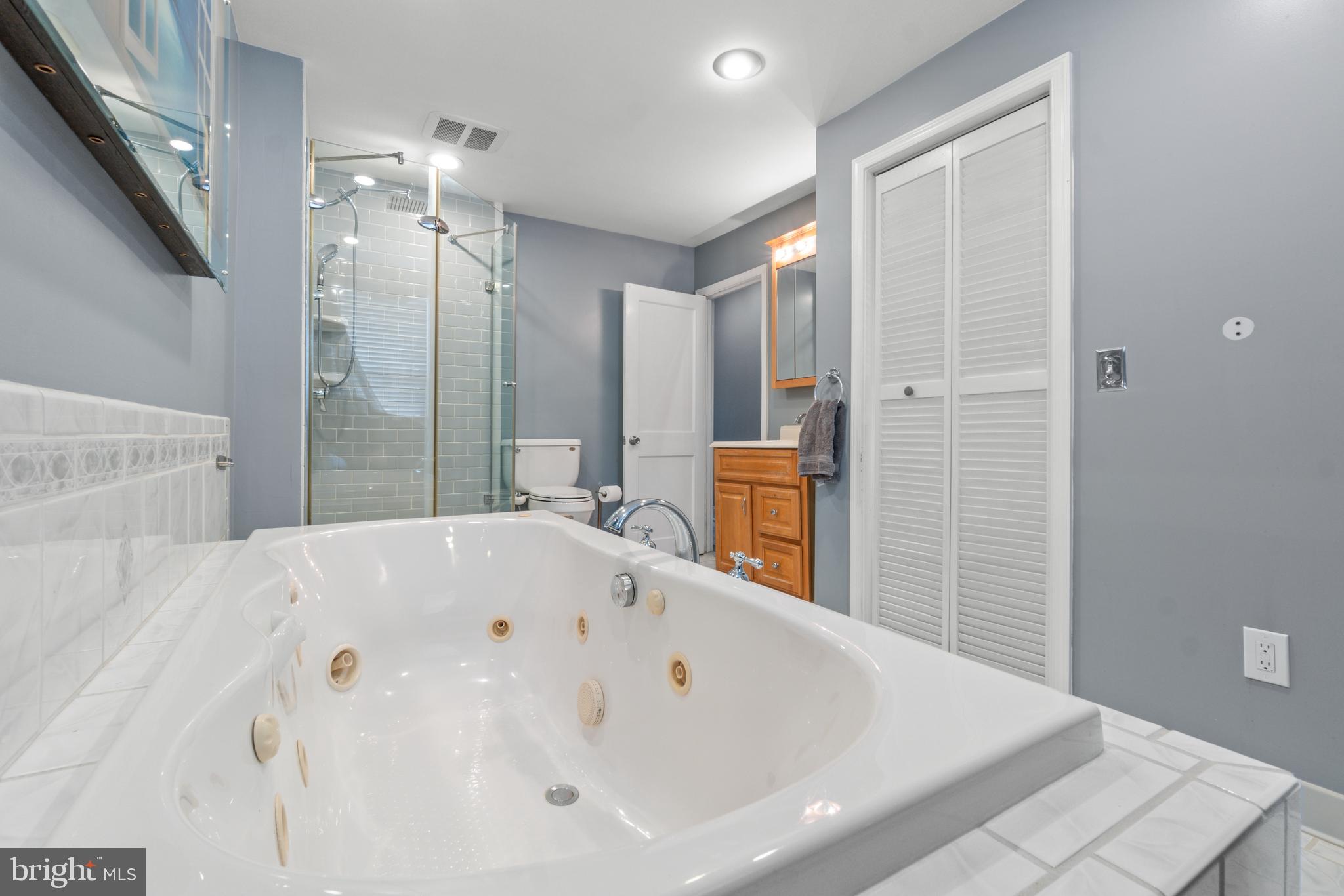 HAMPDEN HISTORIC DISTRICT - Residential