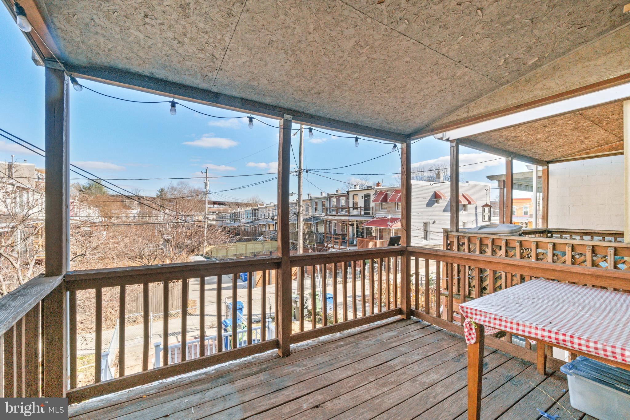 HAMPDEN HISTORIC DISTRICT - Residential