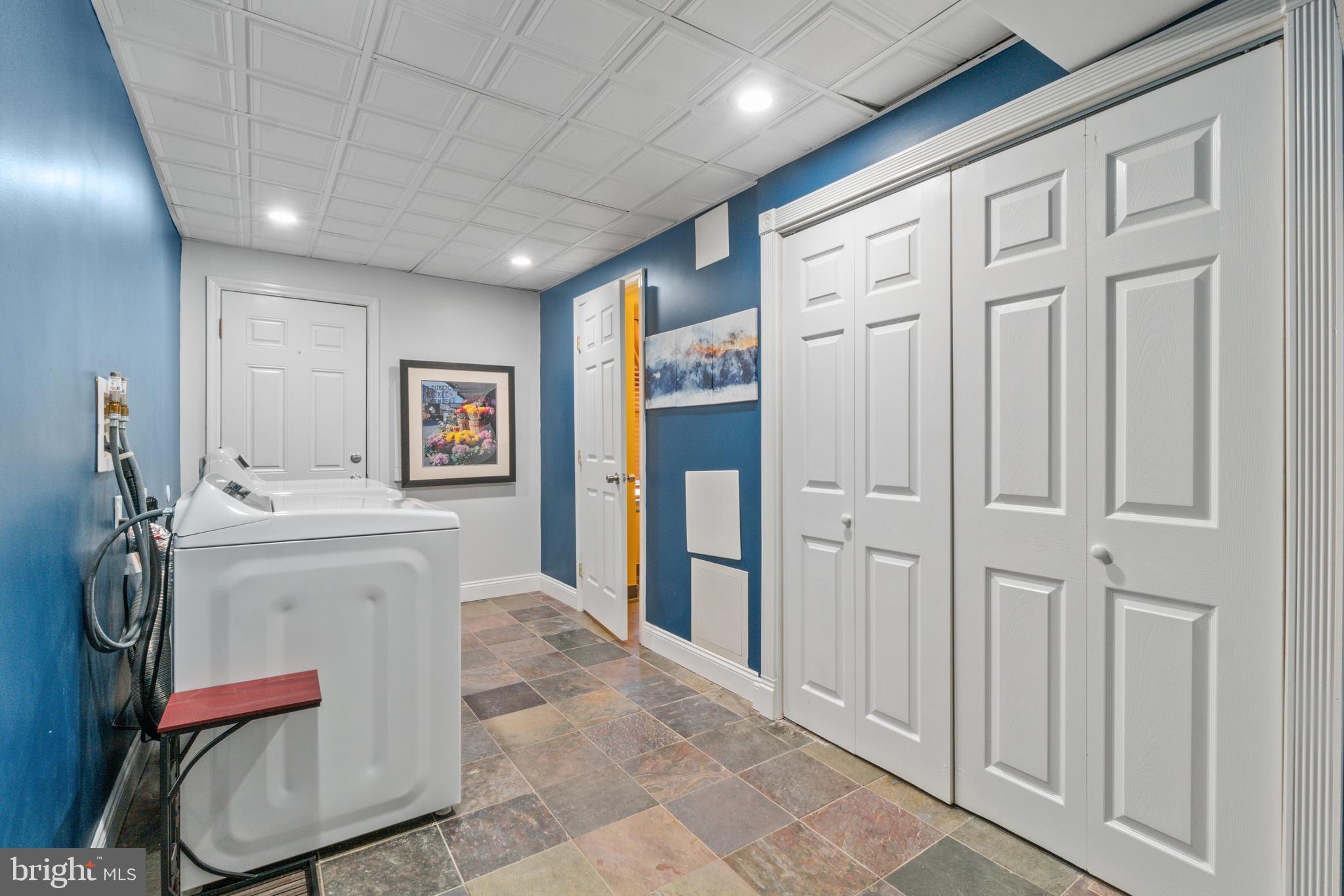 HAMPDEN HISTORIC DISTRICT - Residential