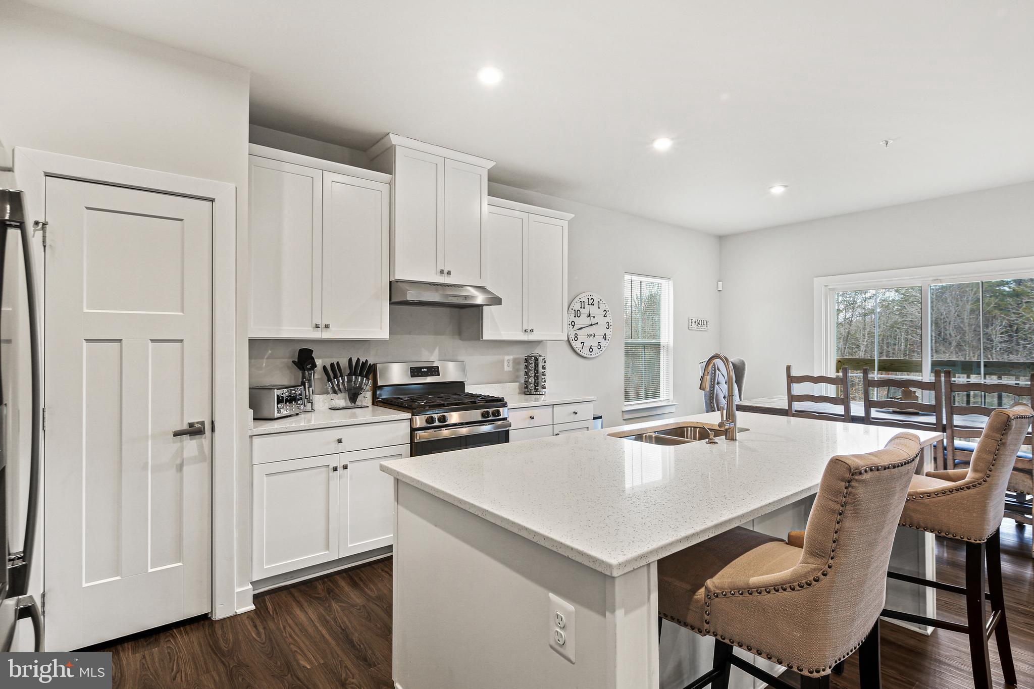 TWO RIVERS - Residential