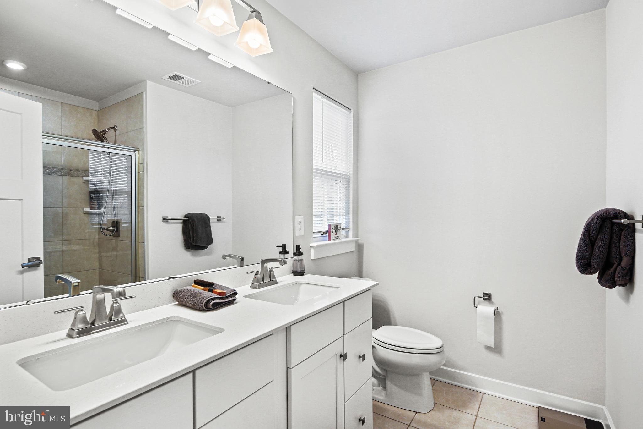 TWO RIVERS - Residential