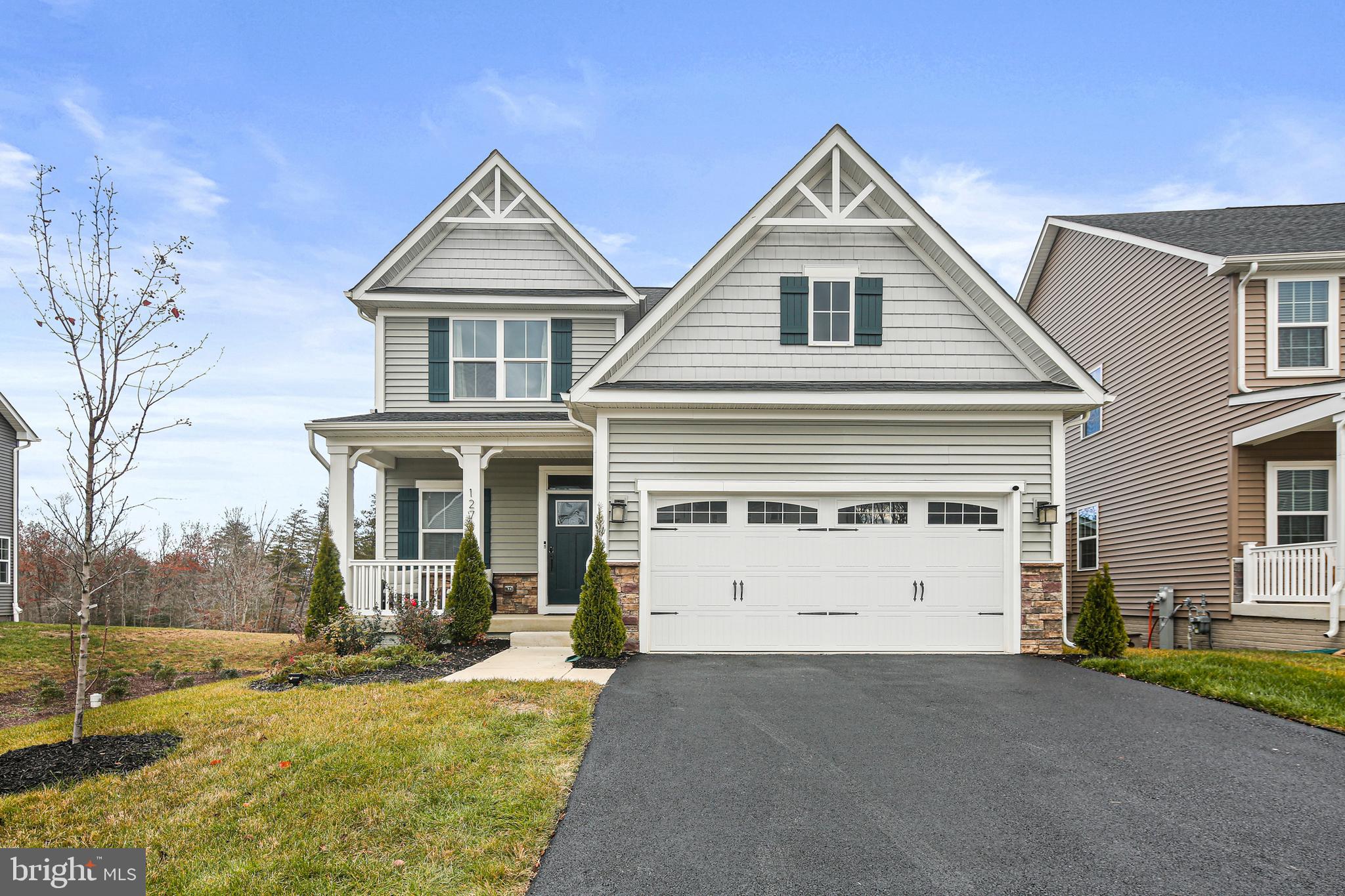 TWO RIVERS - Residential