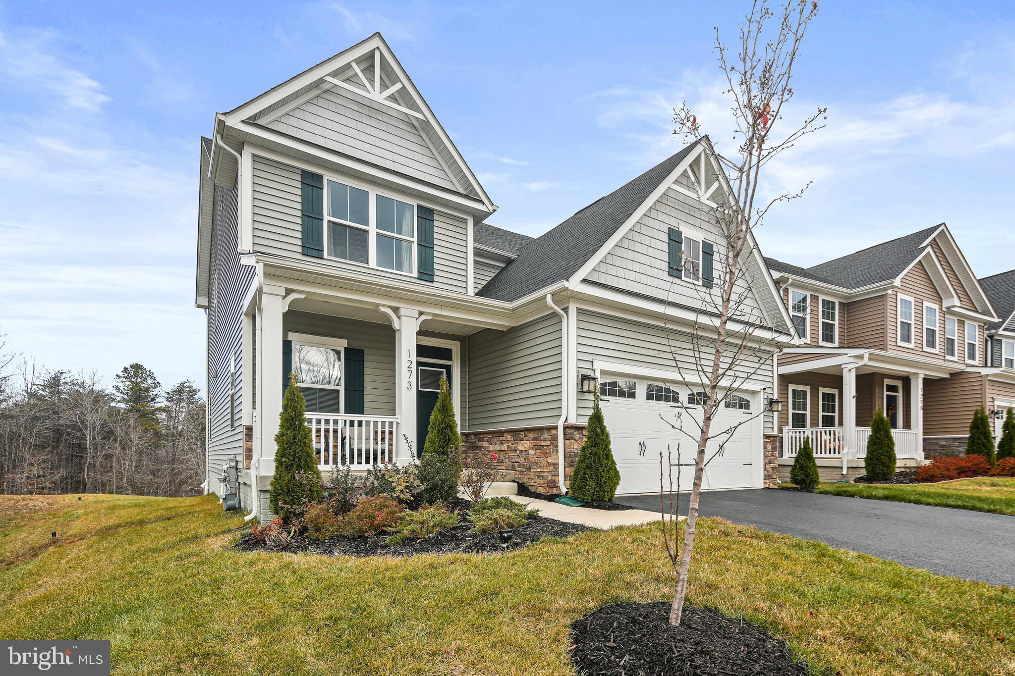 TWO RIVERS - Residential