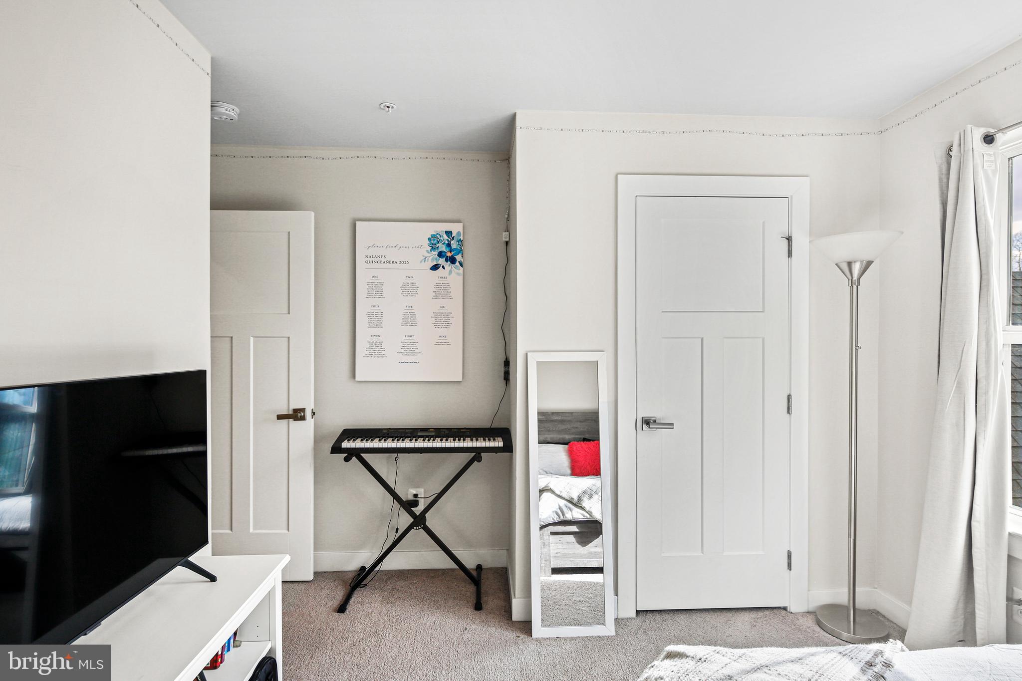 TWO RIVERS - Residential