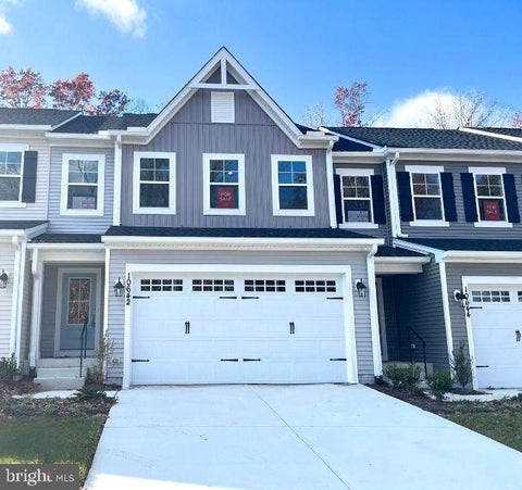 Townhouse For Sale - 10642 Afton Grove Court<br/> FREDERICKSBURG, VA 22408