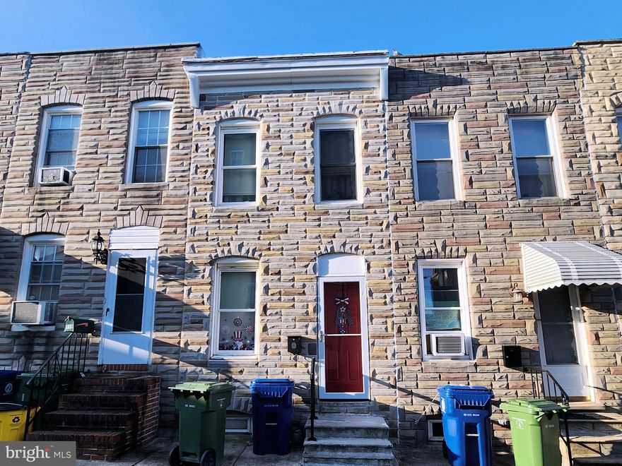 POST AUCTION - Make an offer, buy it now! Deposit: $15,000.

This two-story townhouse is located in the Riverside neighborhood of Baltimore City. Residents can enjoy the nearby attractions such as Riverside Park, Cross Street Market, Baltimore Museum of Industry, M&T Bank Stadium, Oriole Park at Camden Yards, & all the attractions in the newly developed Port Covington area. This property is rented. Easy access to major traffic Artery I-95.