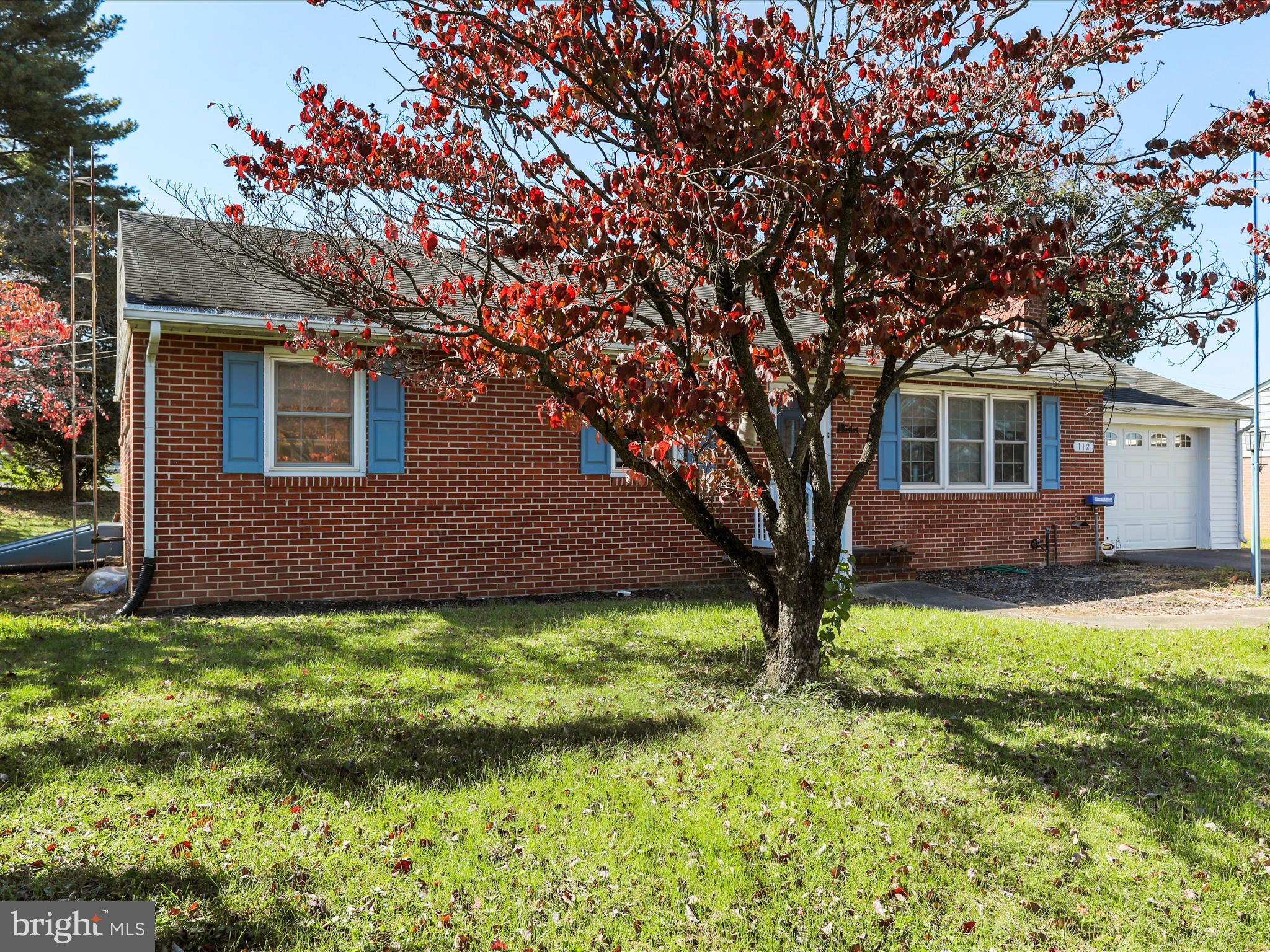 COLONIAL PARK - Residential