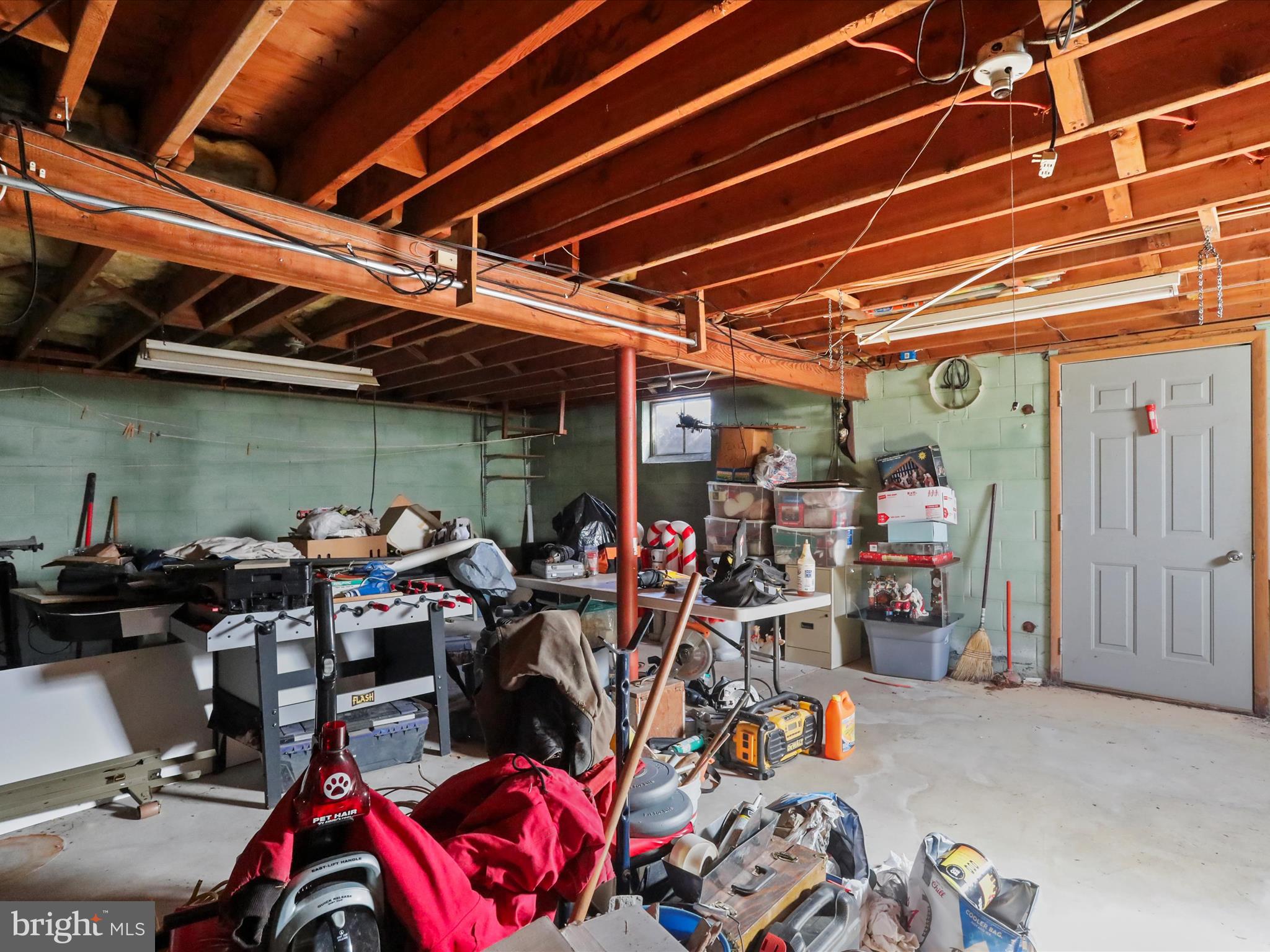 COLONIAL PARK - Residential