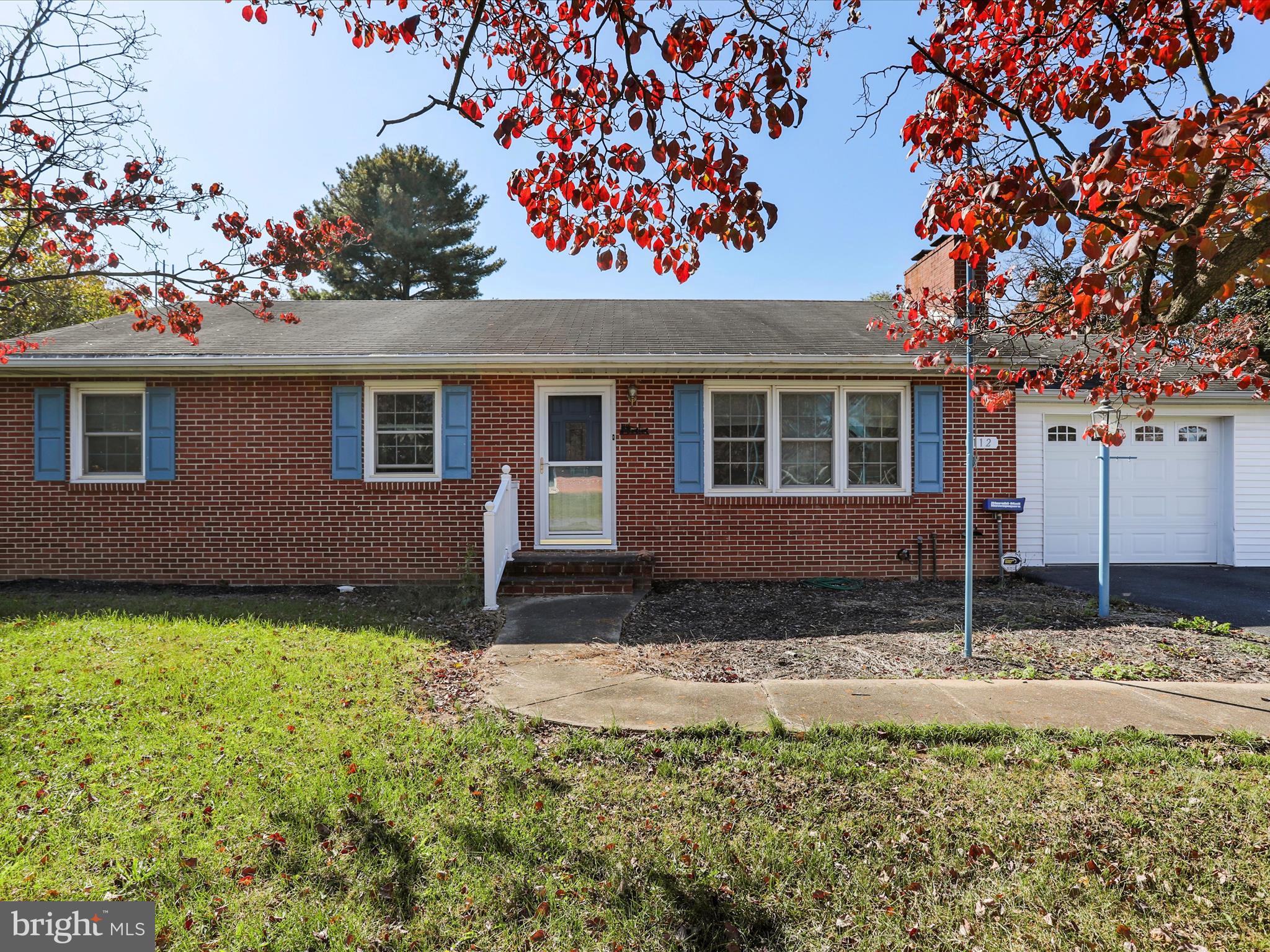 COLONIAL PARK - Residential