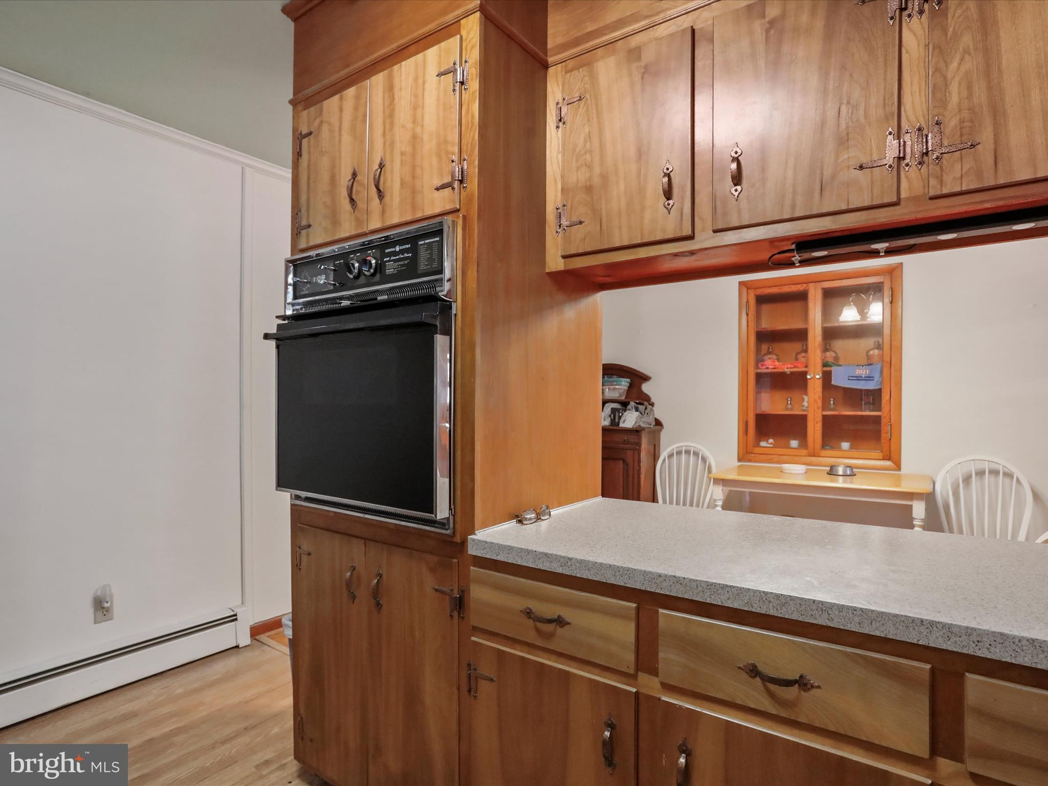 COLONIAL PARK - Residential