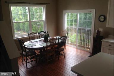 BLOOMS MILL - Residential Lease