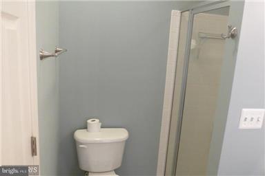 BLOOMS MILL - Residential Lease