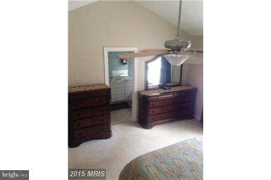 BLOOMS MILL - Residential Lease