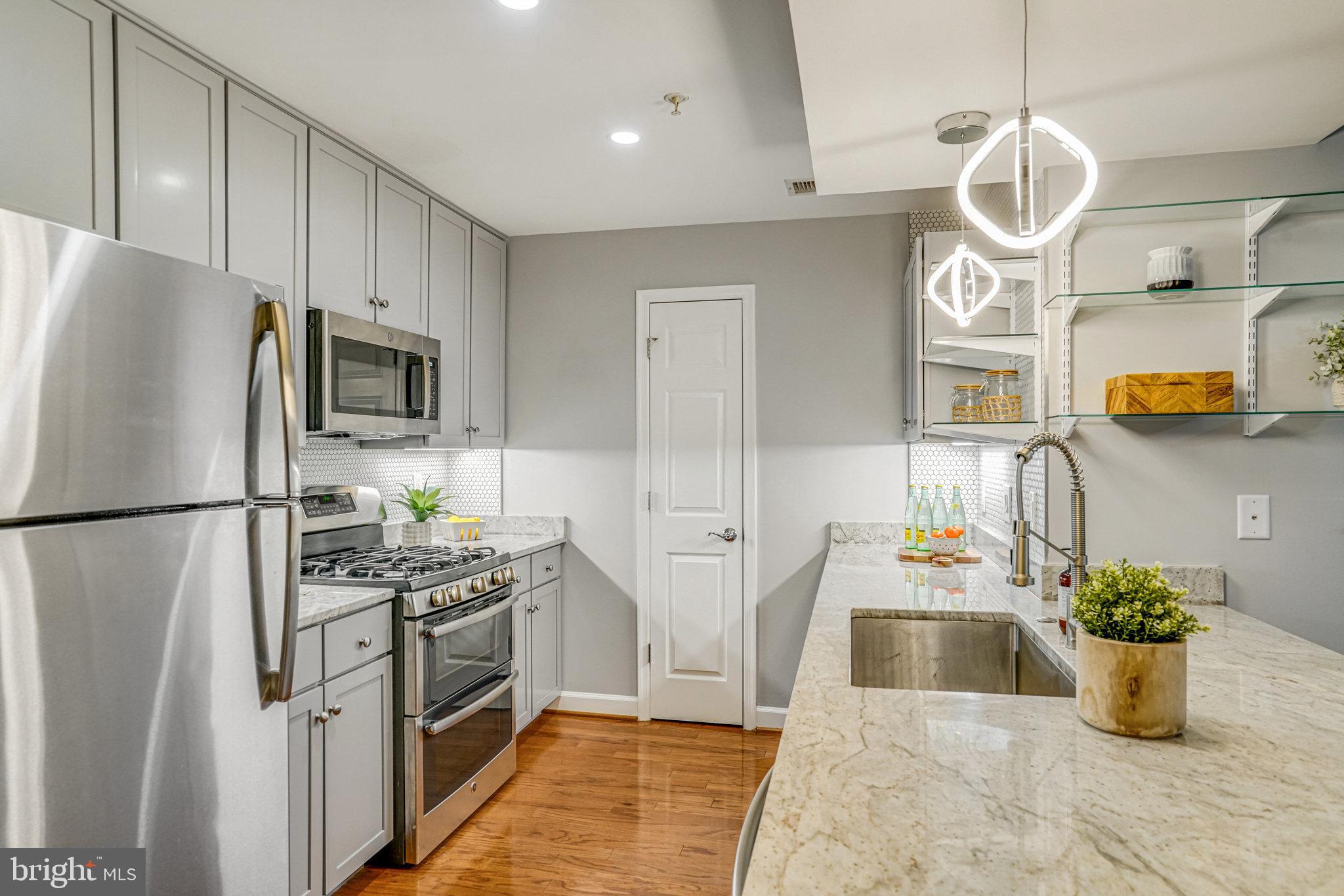 4189 S FOUR MILE RUN DRIVE S 101