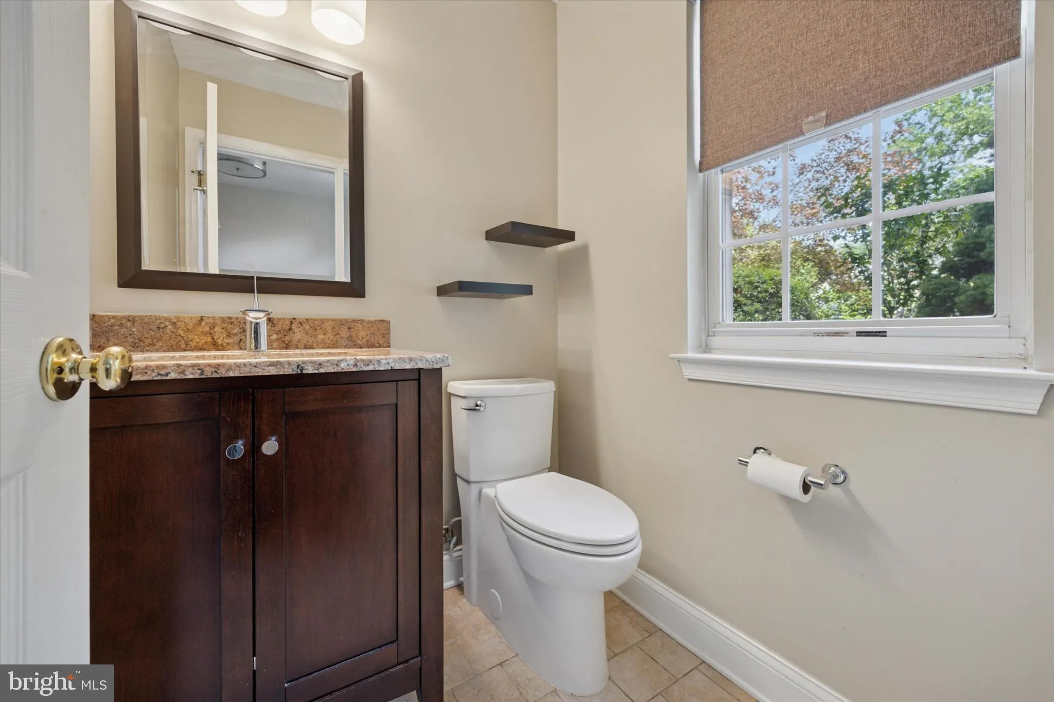 Pennington, New Jersey 08534, United States, 3 Bedrooms Bedrooms, ,3 BathroomsBathrooms,Residential,Active,207034