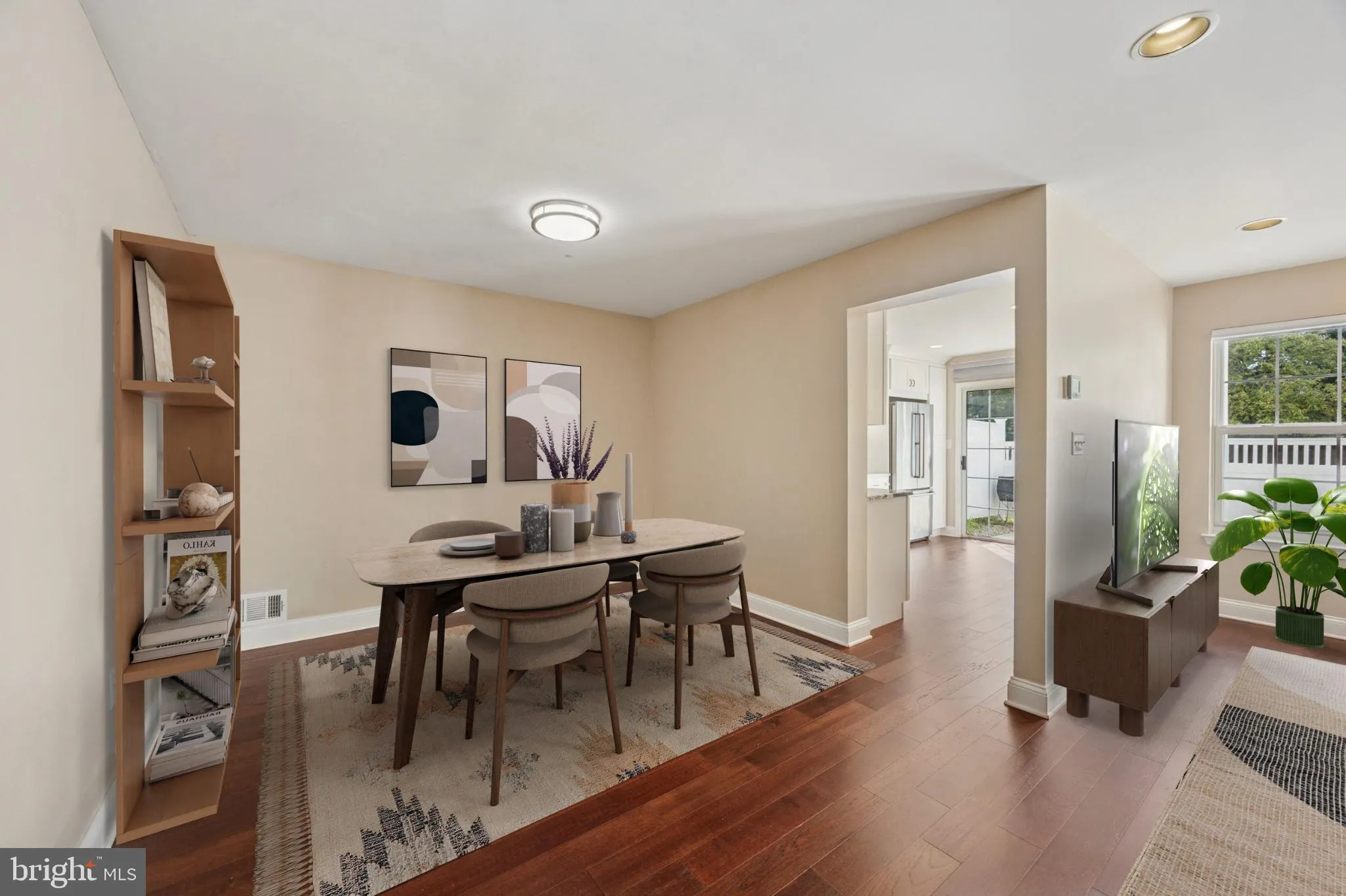 Pennington, New Jersey 08534, United States, 3 Bedrooms Bedrooms, ,3 BathroomsBathrooms,Residential,Active,207034