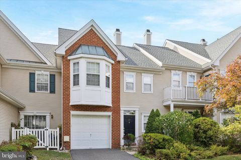 Photo of 117 Treymore Court, PENNINGTON, NJ 08534 (MLS # NJME2065168)