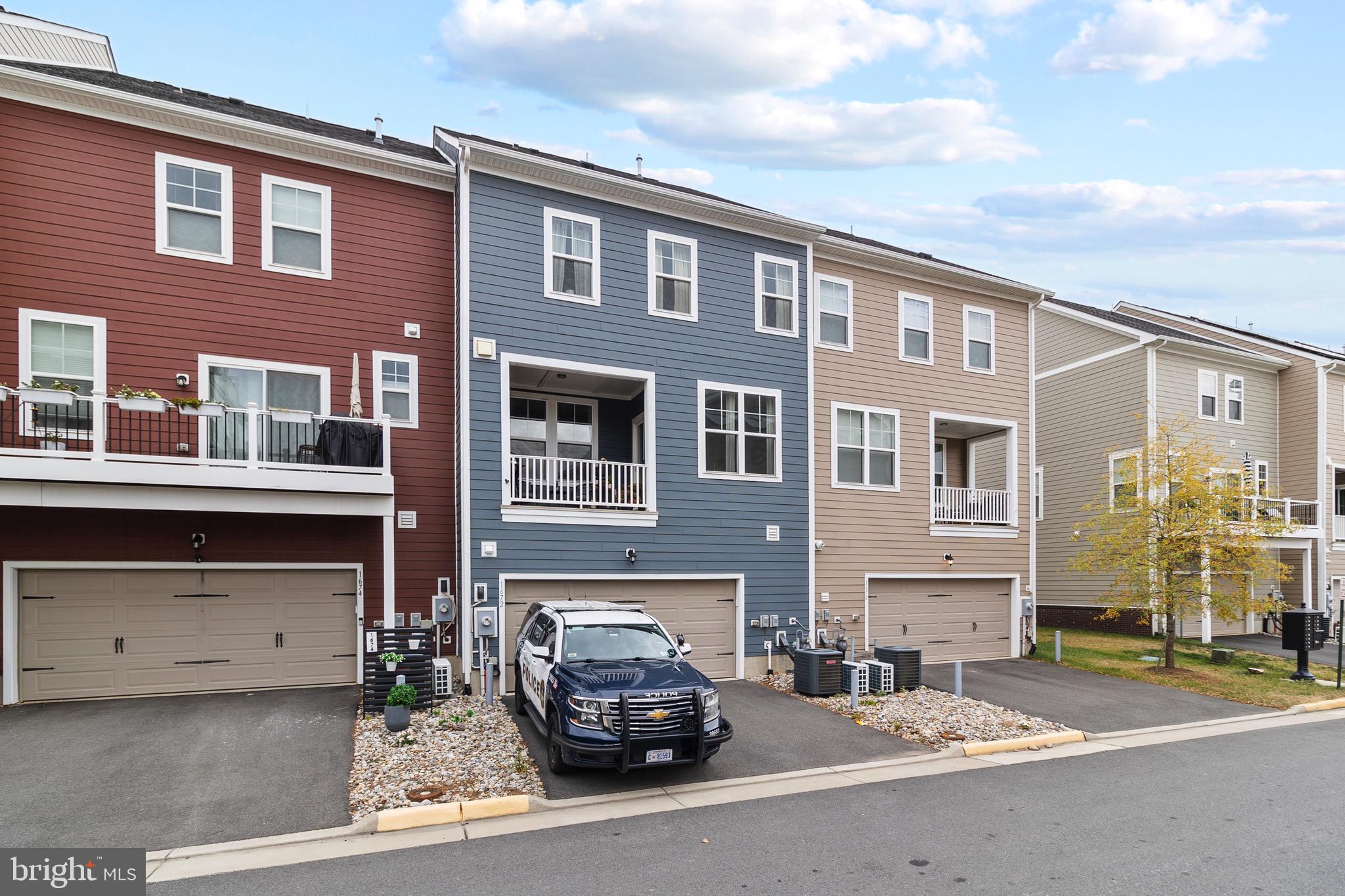 POTOMAC SHORES - Residential