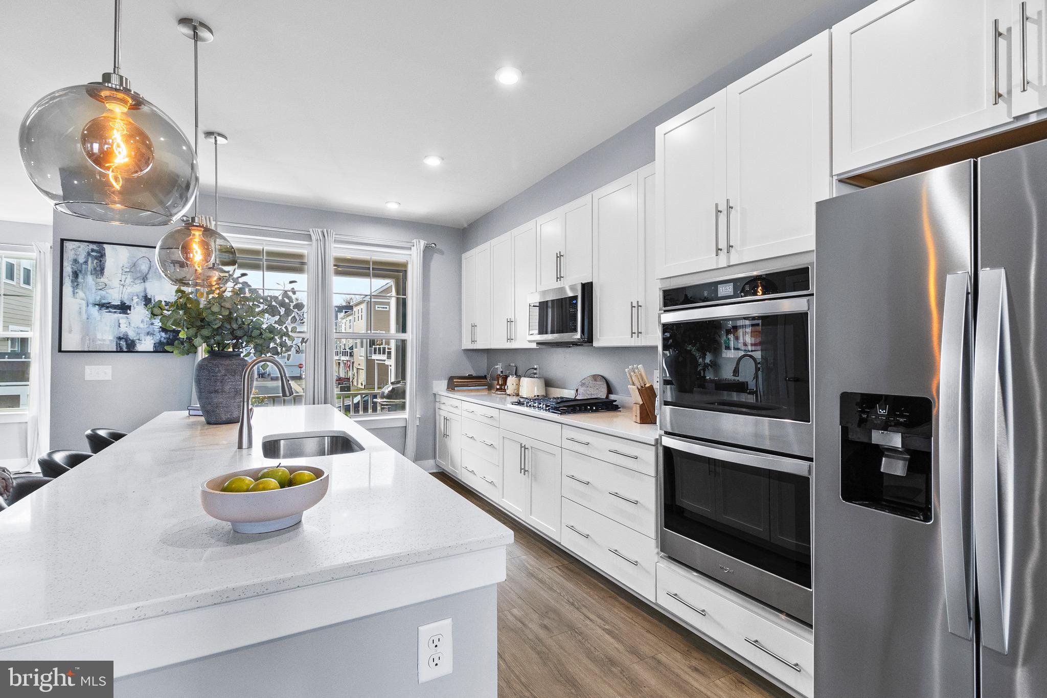 POTOMAC SHORES - Residential