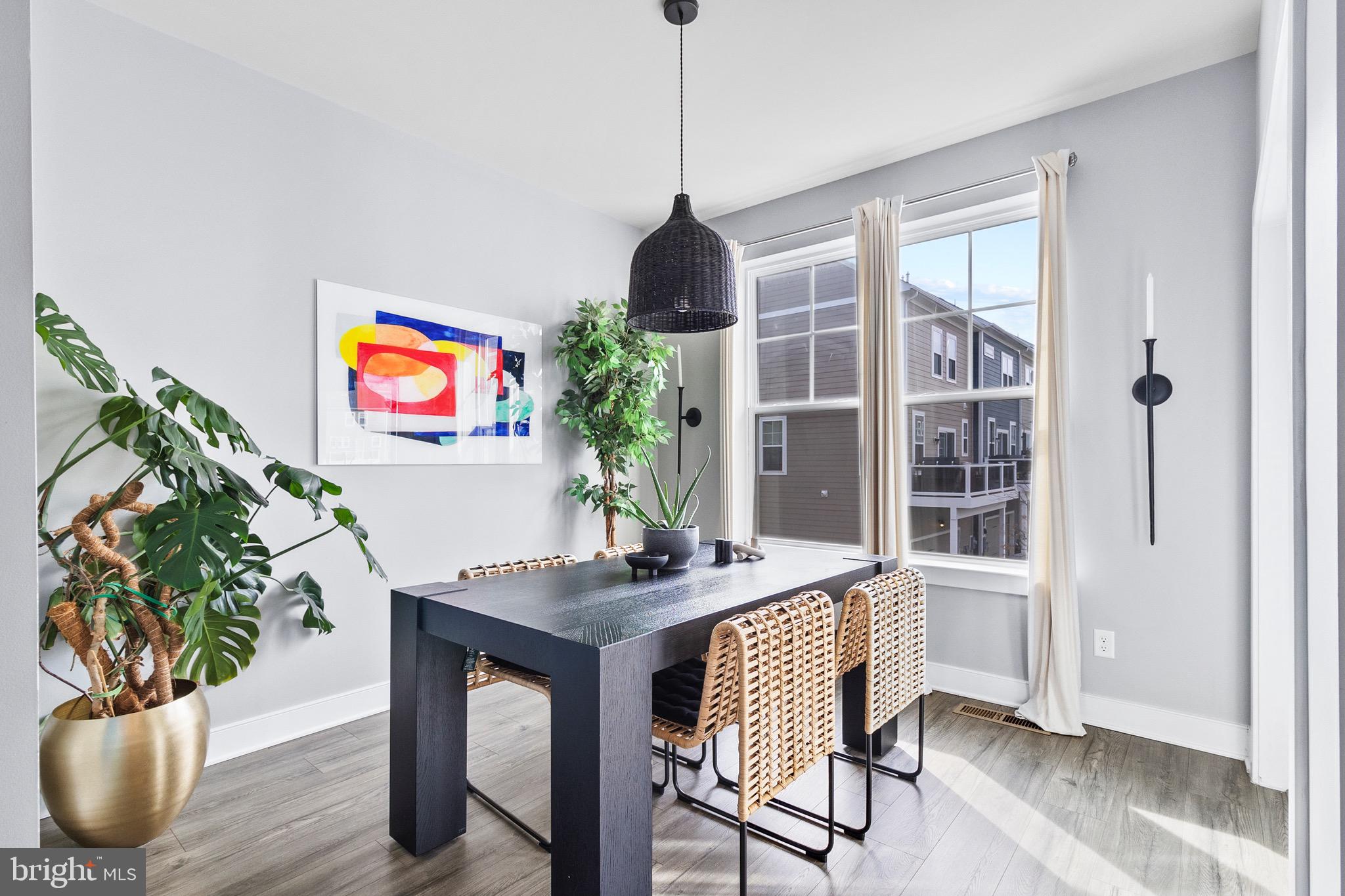 POTOMAC SHORES - Residential