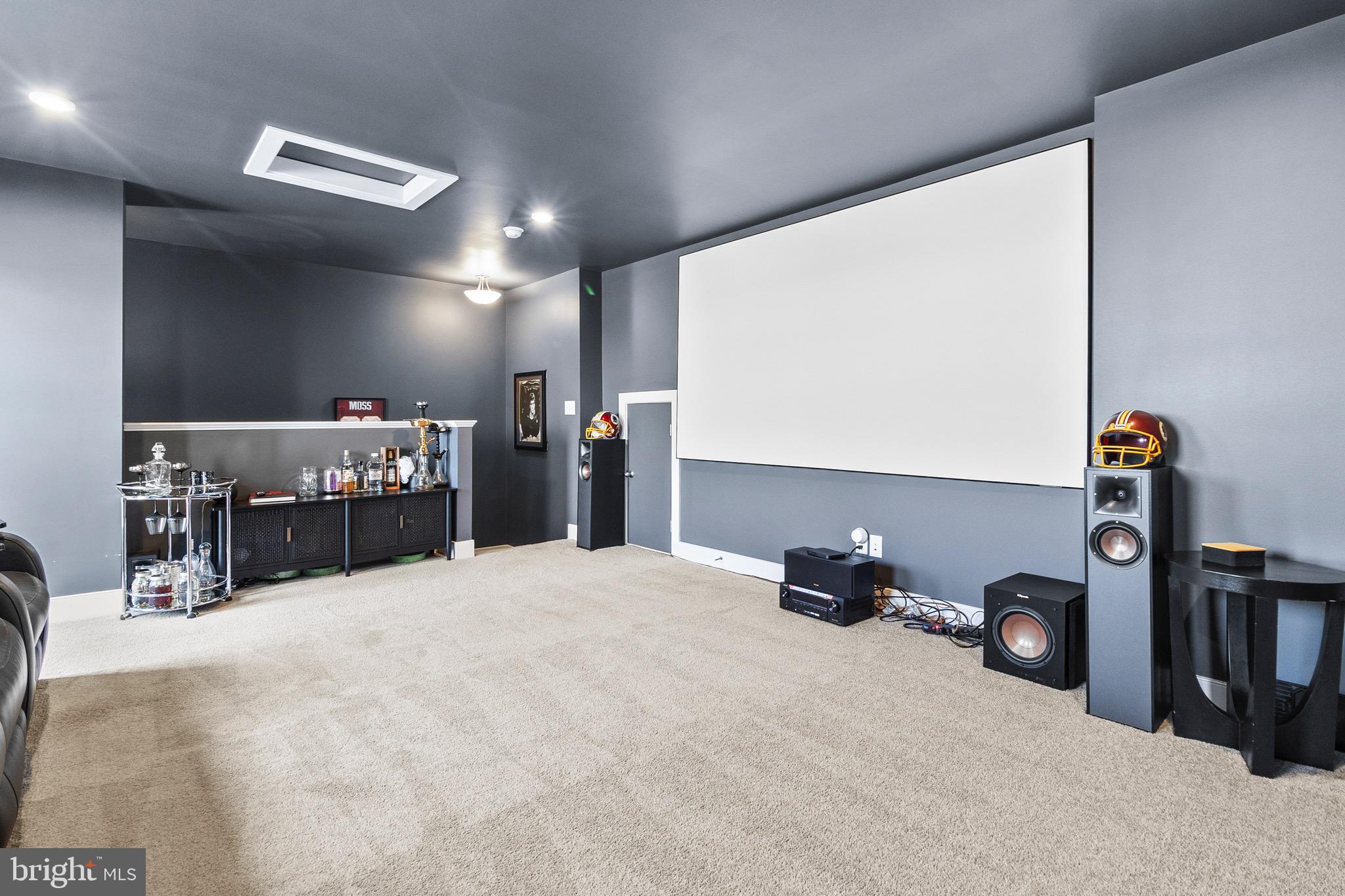 POTOMAC SHORES - Residential