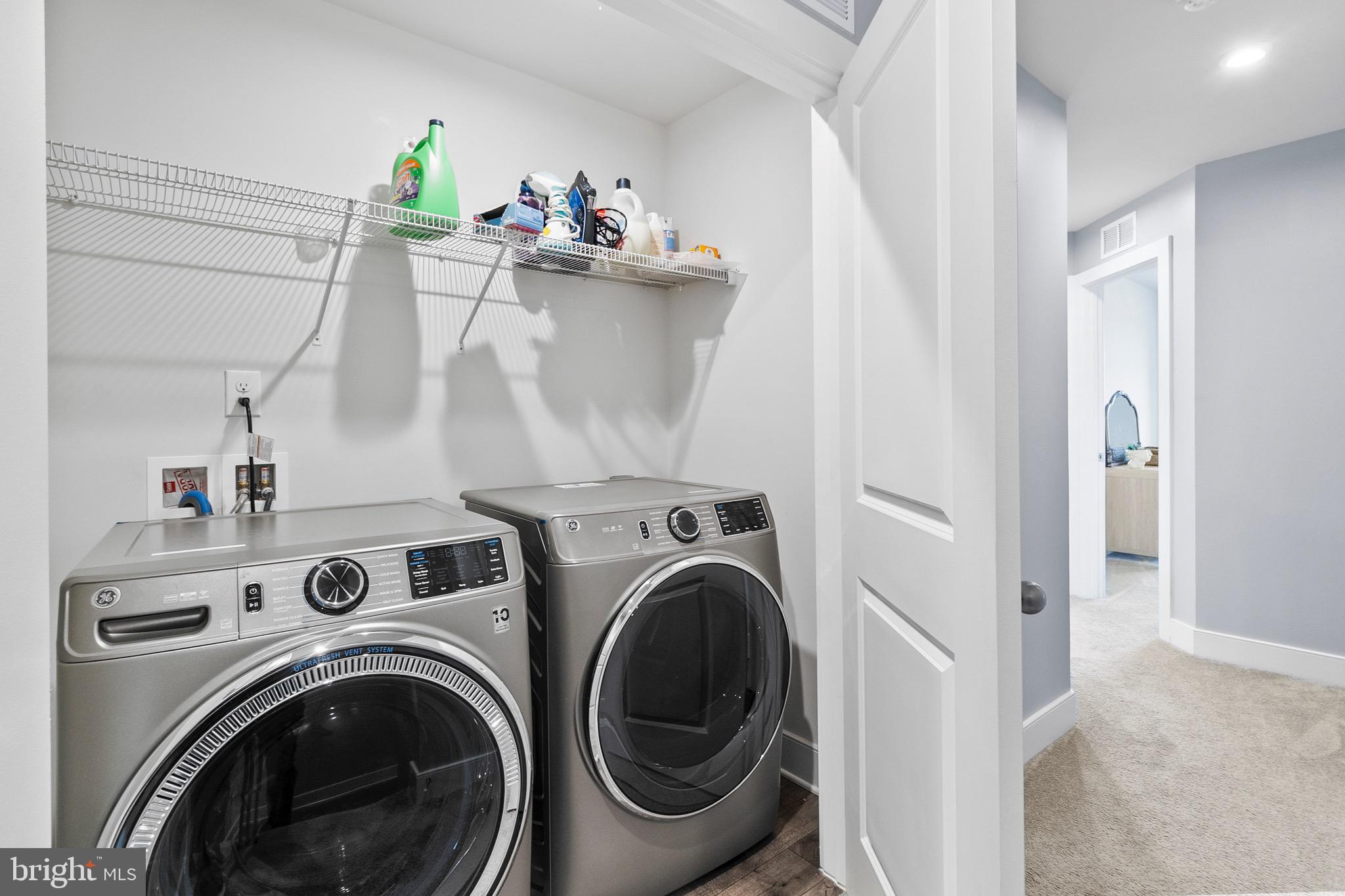 POTOMAC SHORES - Residential