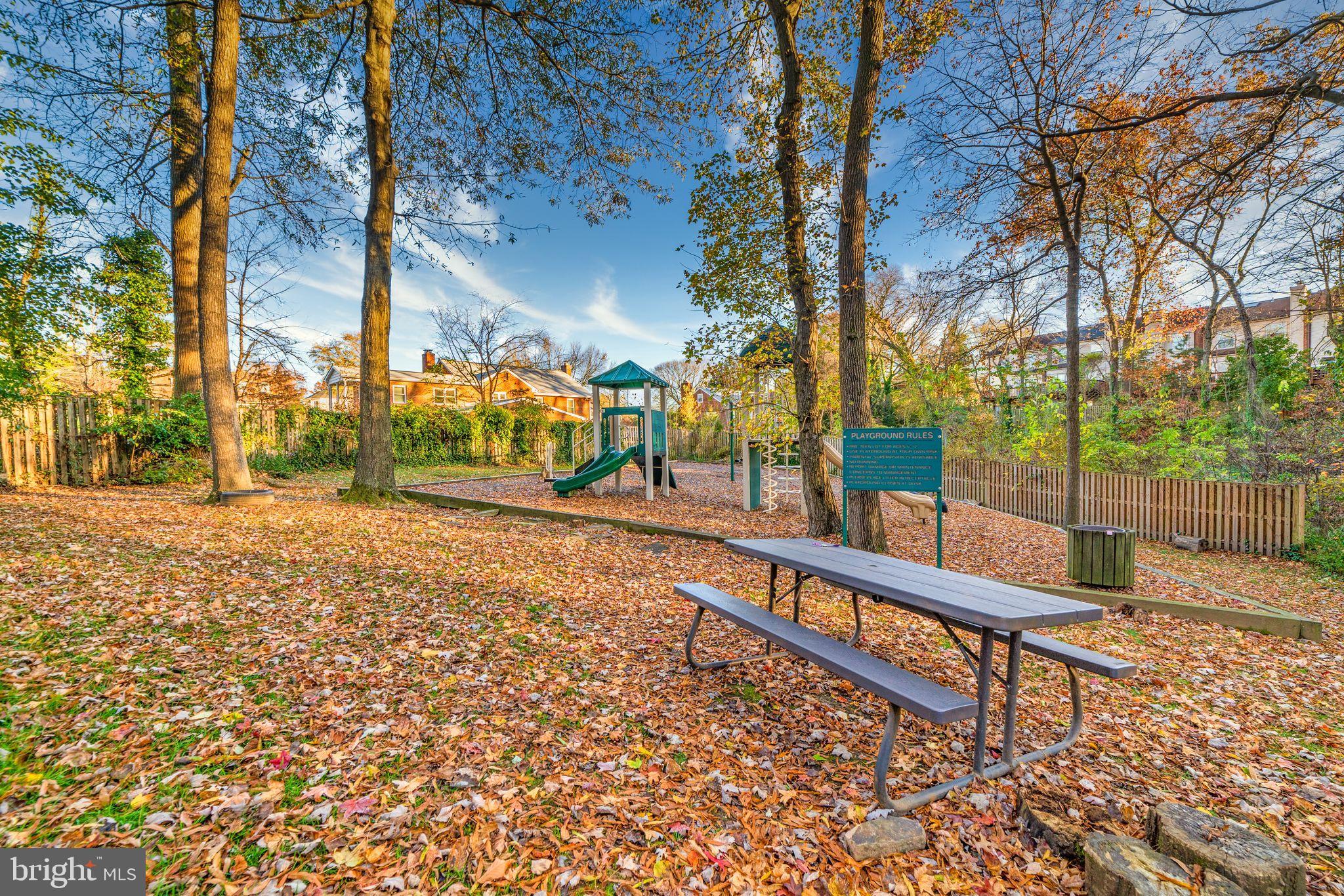 6060 ESTATES DRIVE