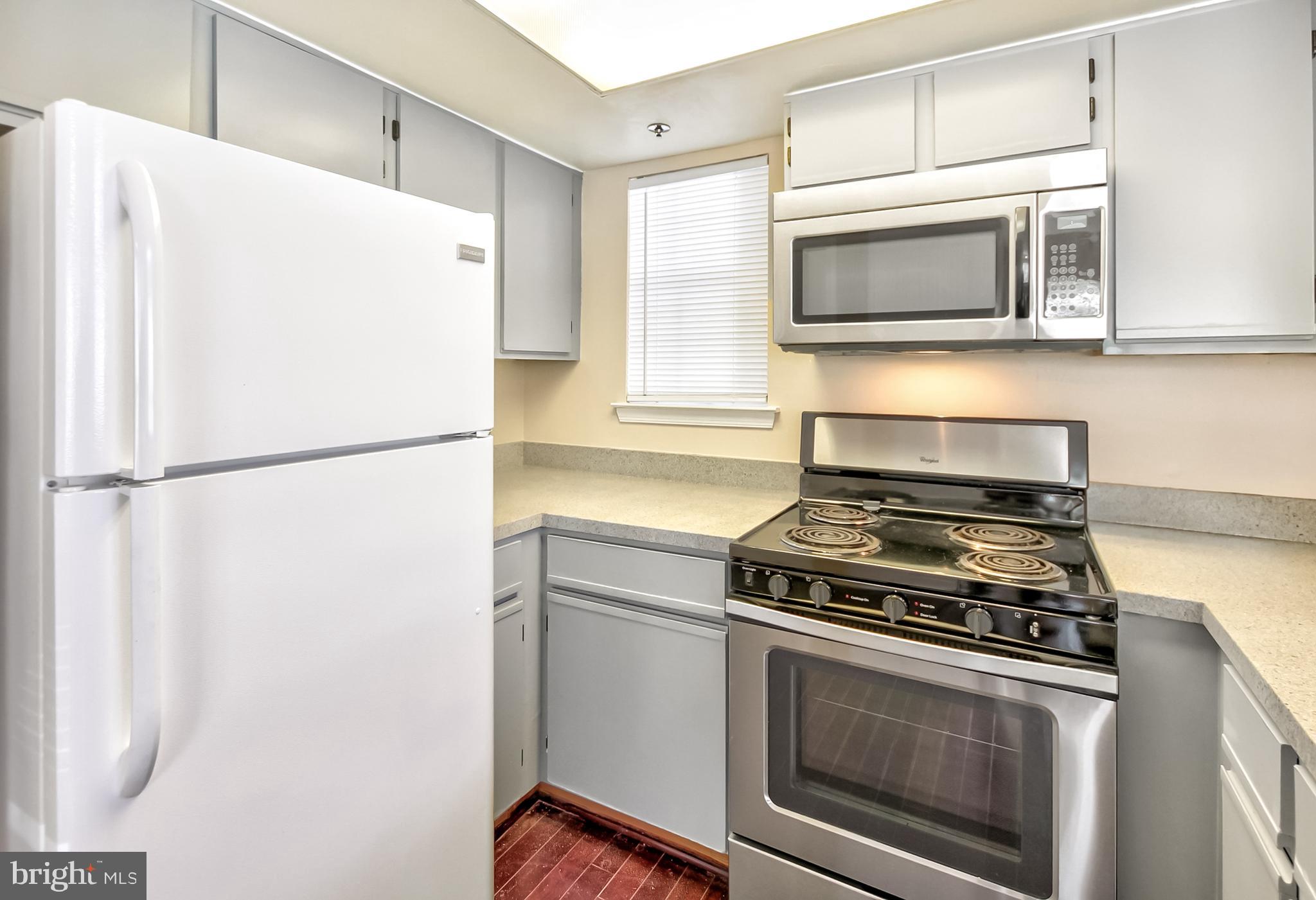 THE VISTAS - Residential Lease