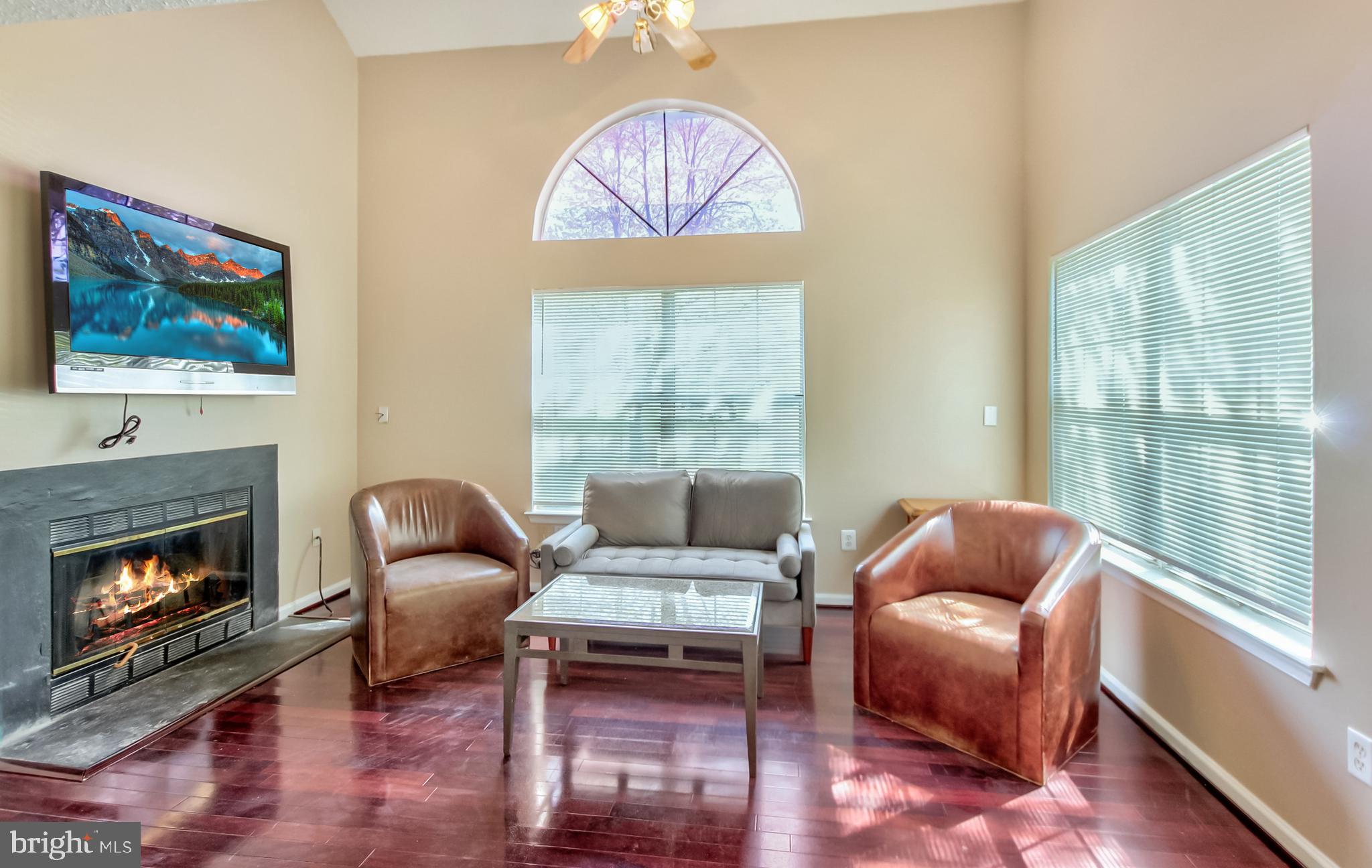 THE VISTAS - Residential Lease