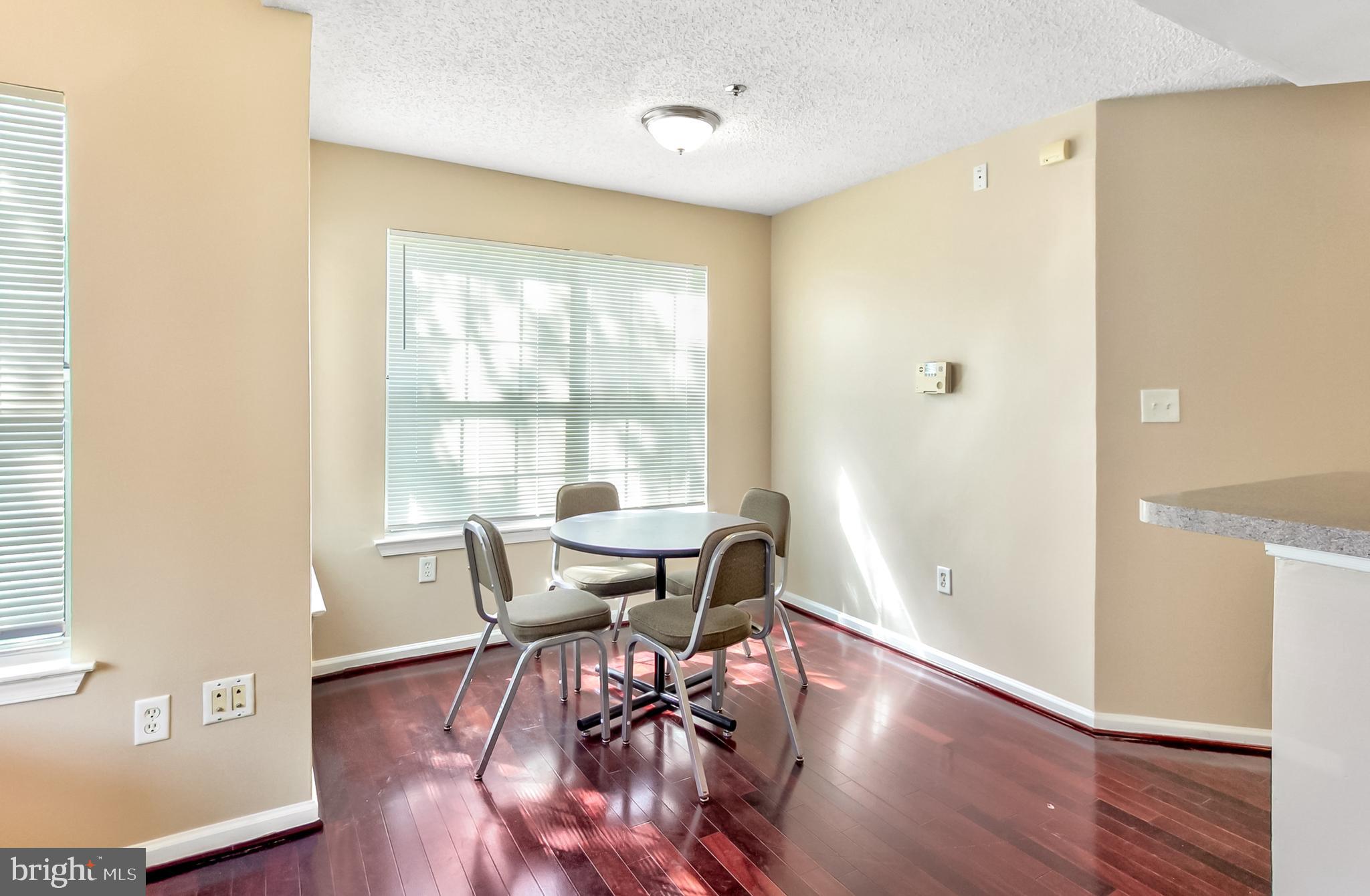 THE VISTAS - Residential Lease